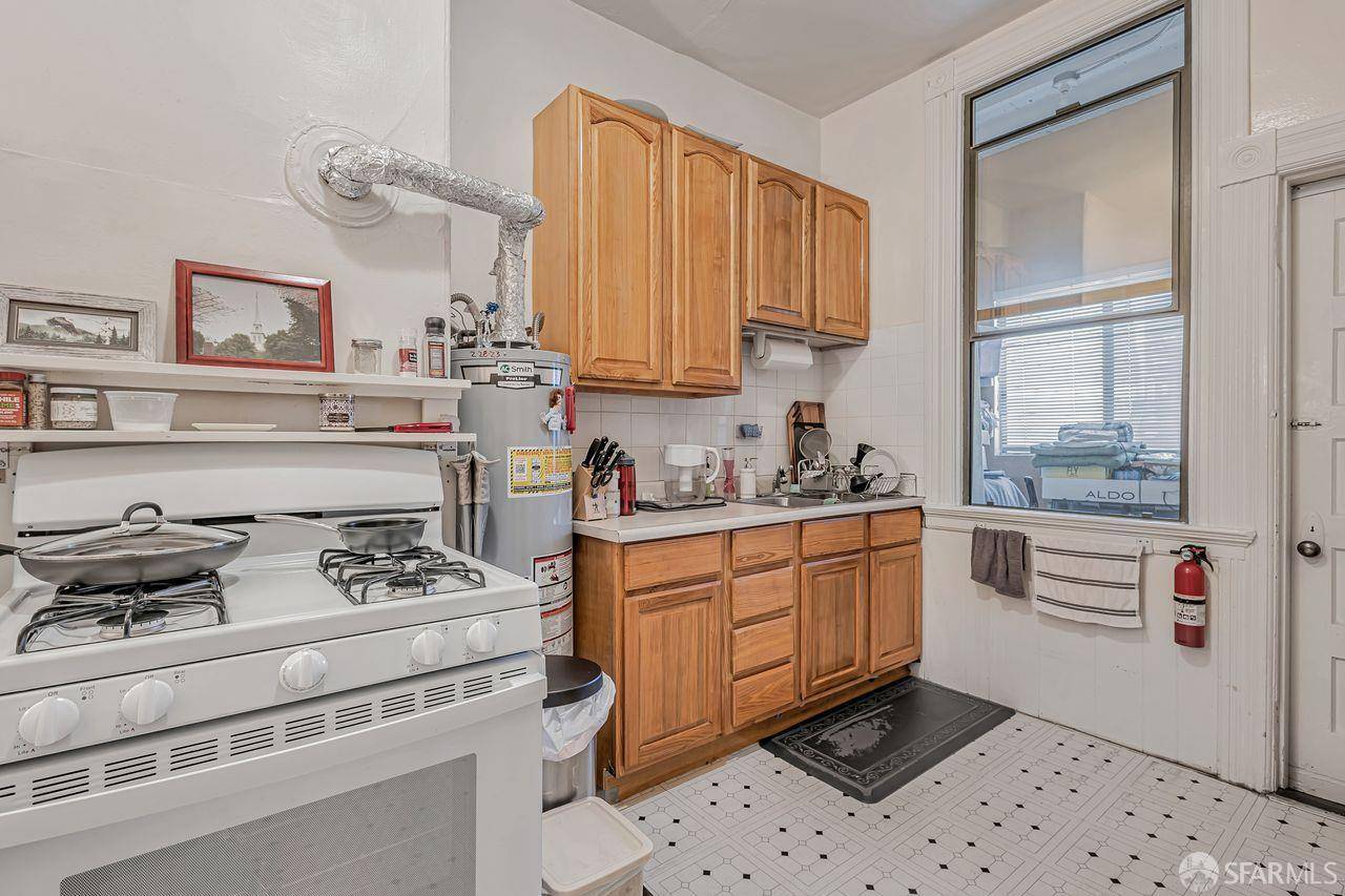 San Francisco, CA 94118,334-336 4th AVE