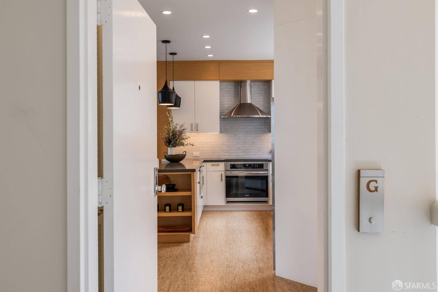 San Francisco, CA 94114,370 Church ST #G