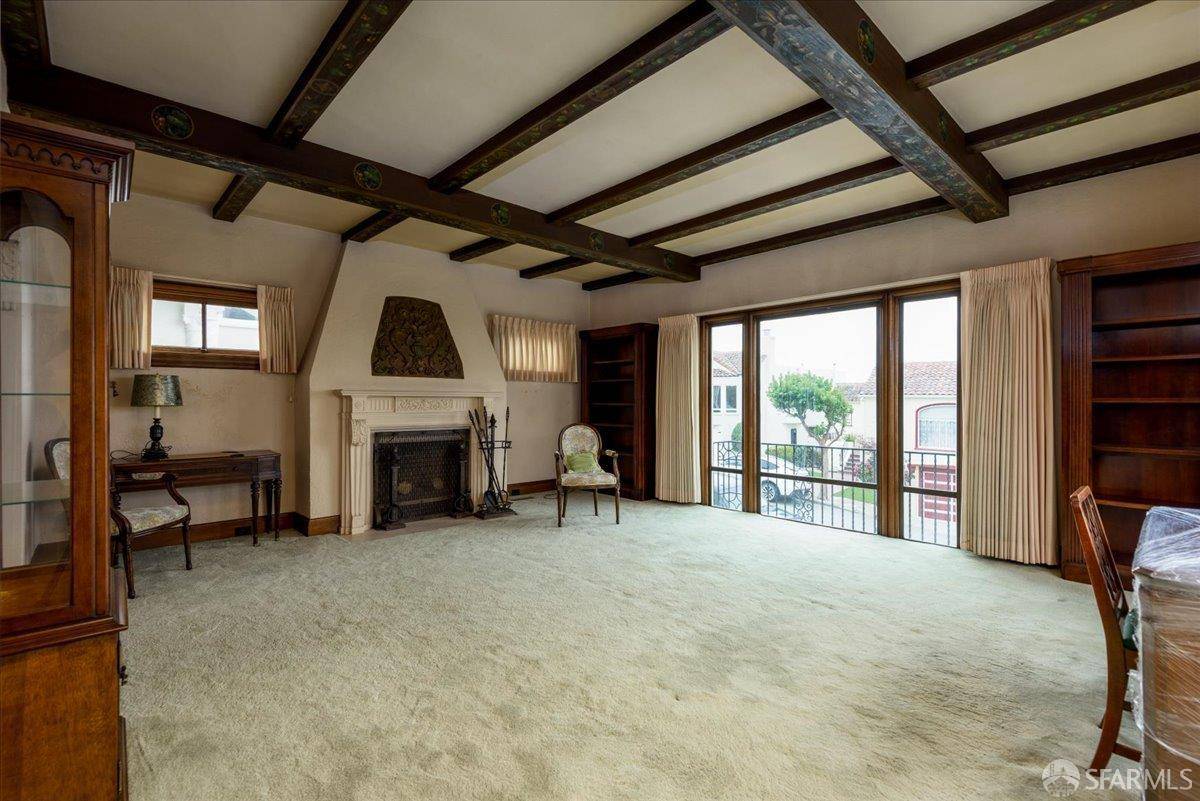 San Francisco, CA 94127,150 Upland DR