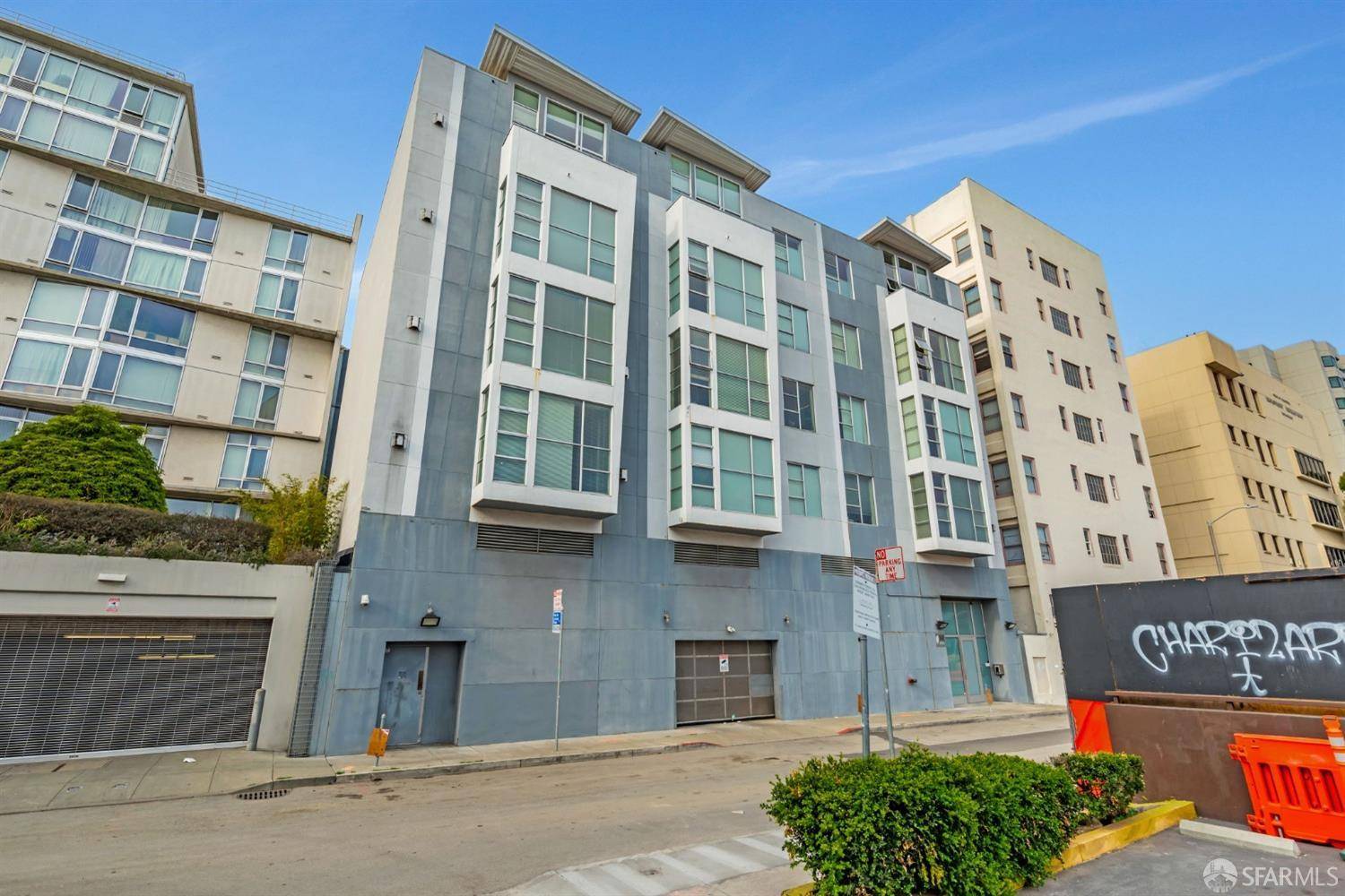 San Francisco, CA 94102,368 Elm ST #407