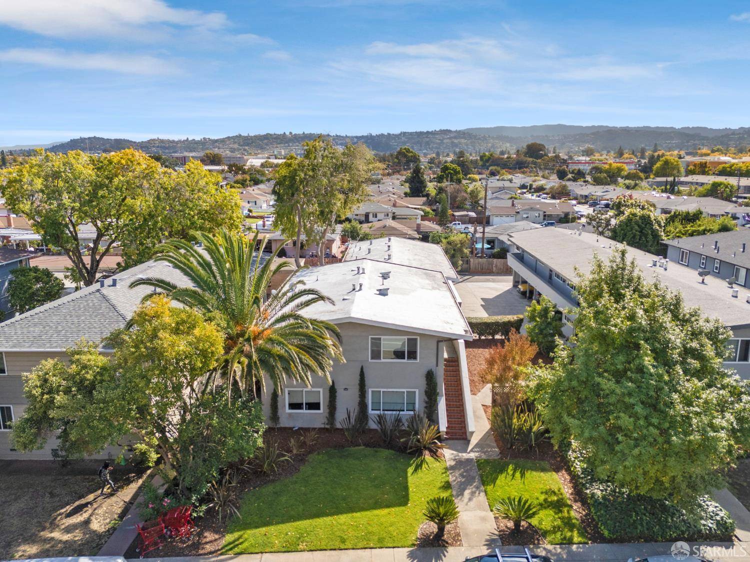 San Mateo, CA 94403,518 19th AVE