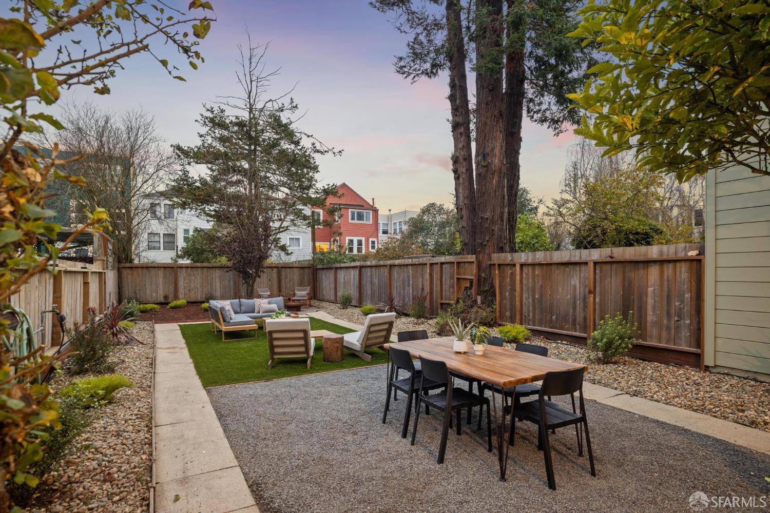 San Francisco, CA 94121,527 17th AVE