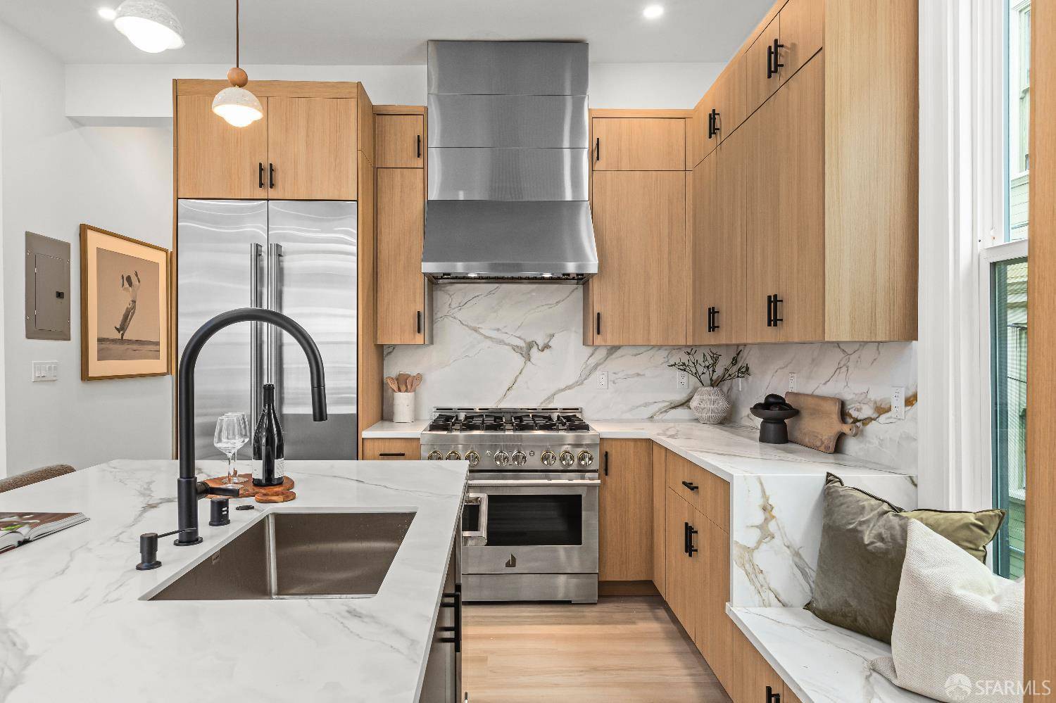 San Francisco, CA 94115,1319 Lyon ST