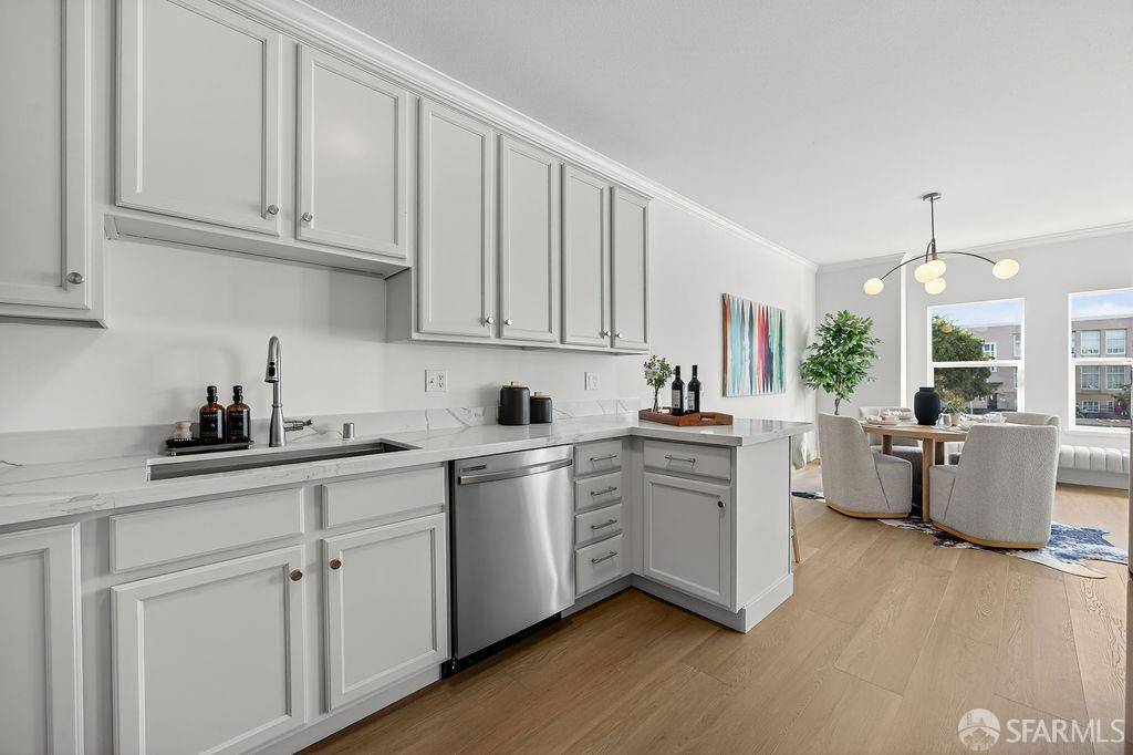 San Francisco, CA 94122,1326 Funston AVE