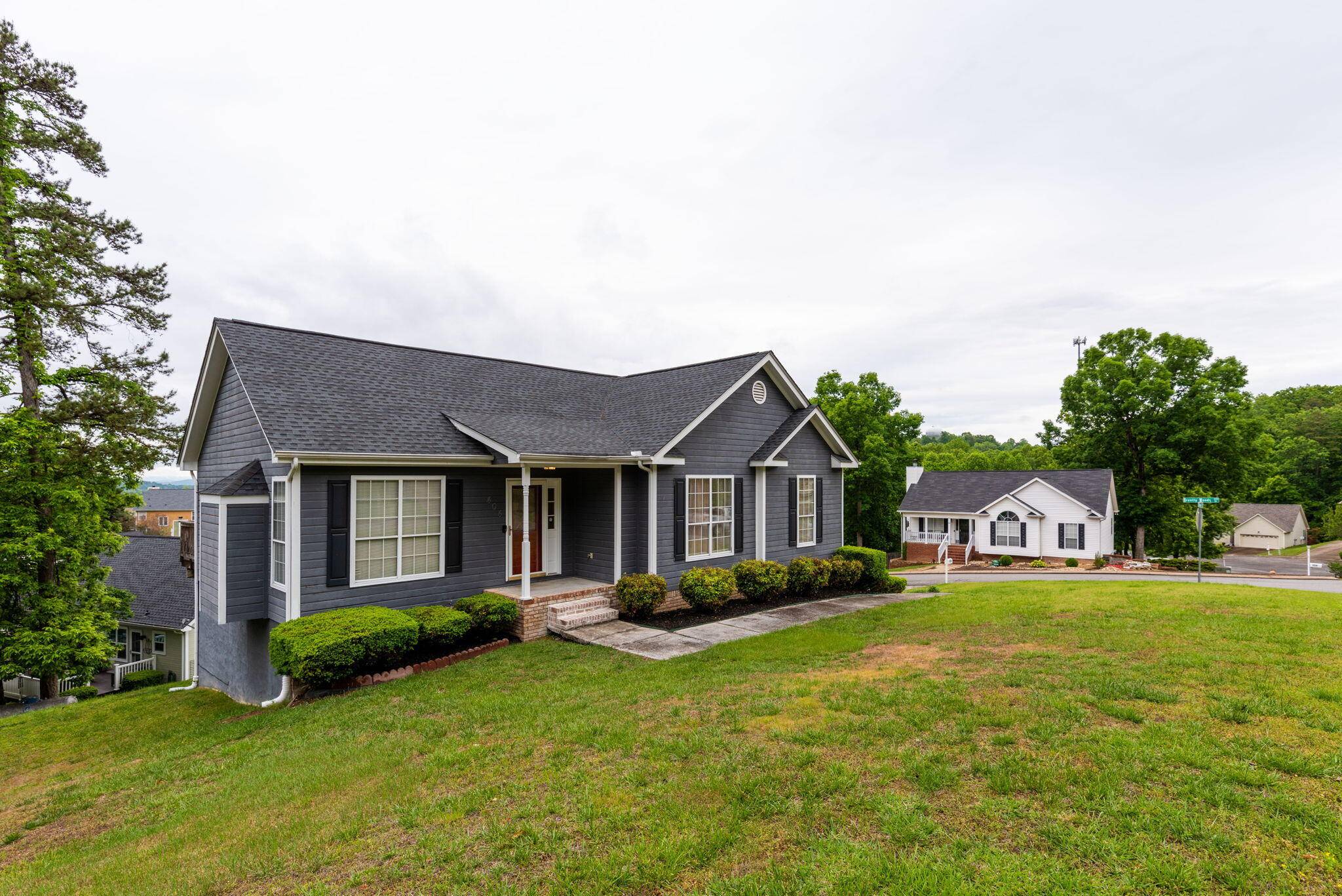 Chattanooga, TN 37421,404 Cyndica DR