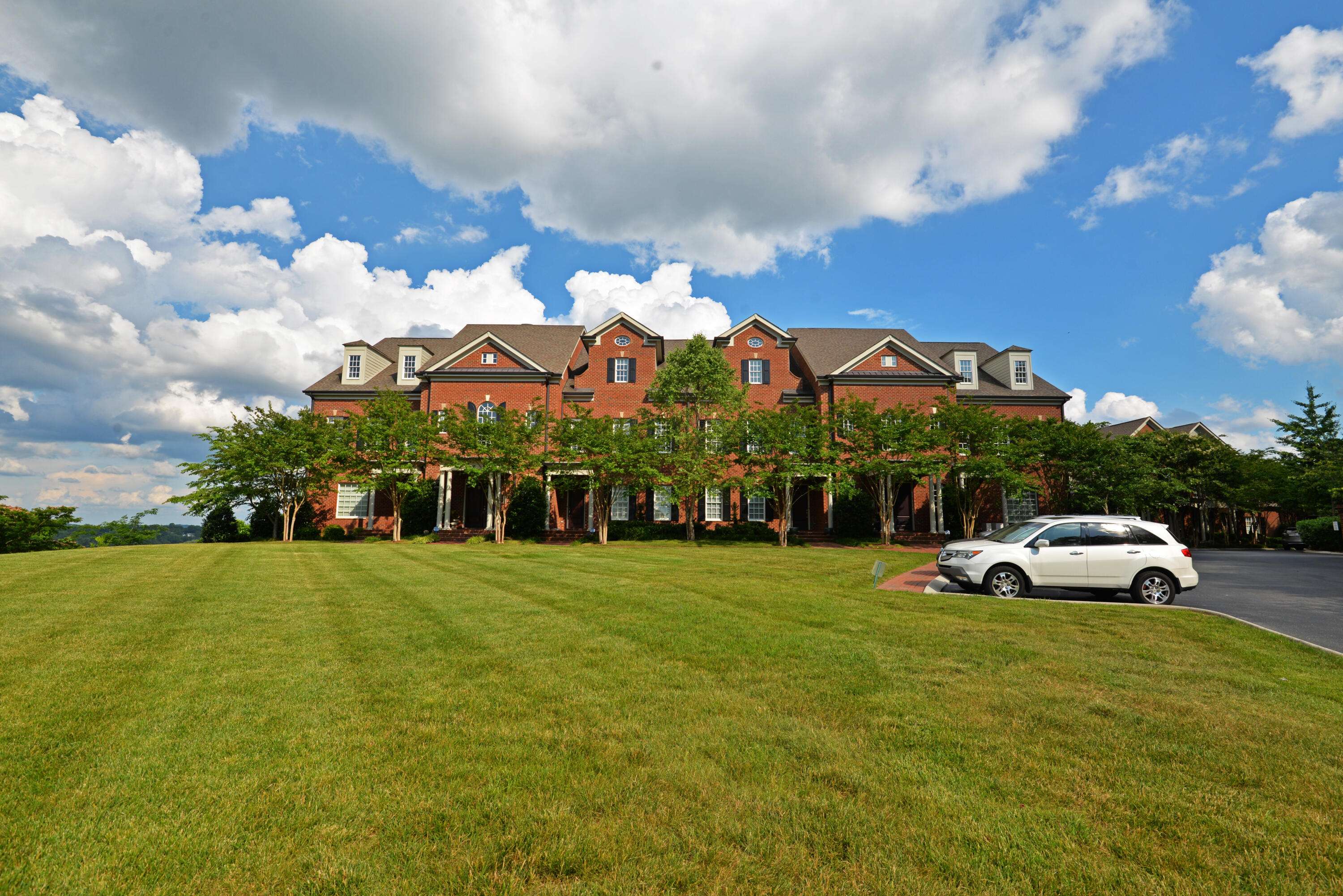Chattanooga, TN 37405,600 Whitehall RD