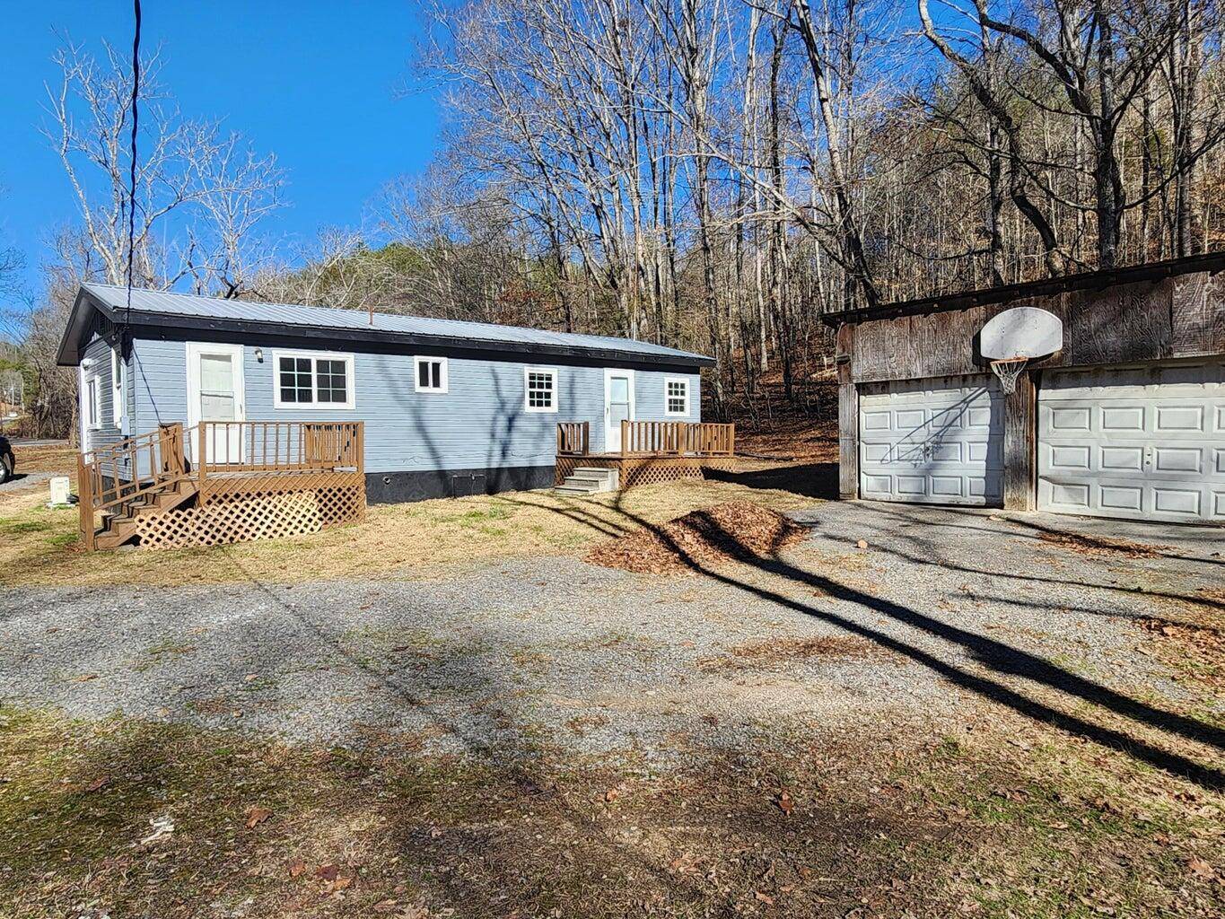 Athens, TN 37303,208 County Road 44