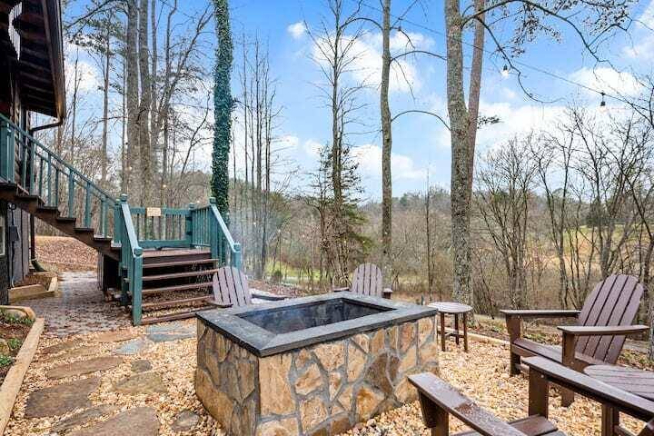 Blue Ridge, GA 30513,176 Meadow Creek WAY