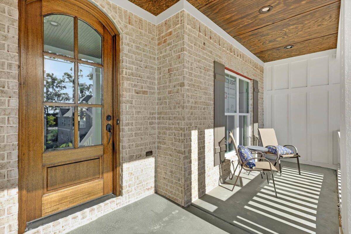 Apison, TN 37302,10613 Kavya LN