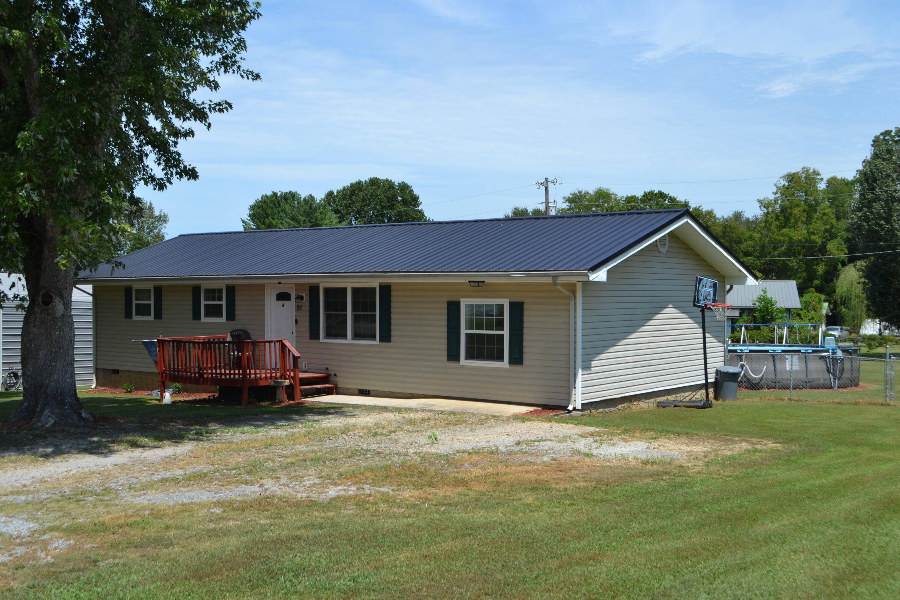 Whitwell, TN 37397,191 Pickett DR