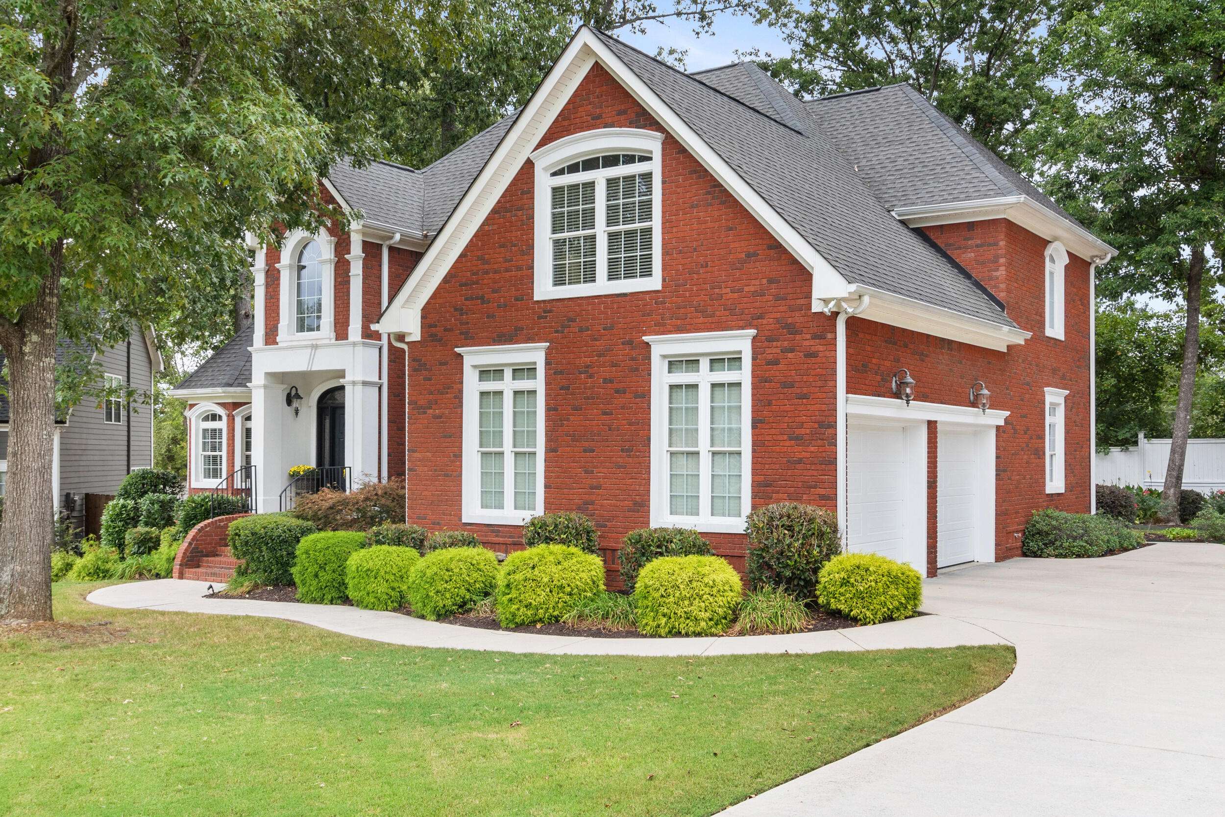 Chattanooga, TN 37421,8052 Rosemere WAY