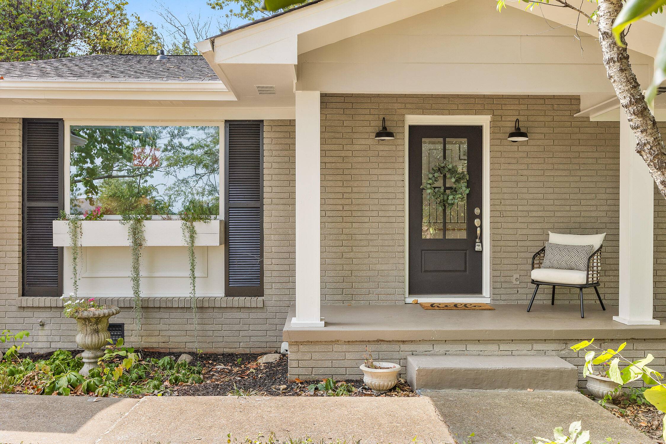 Hixson, TN 37343,4537 Joack LN