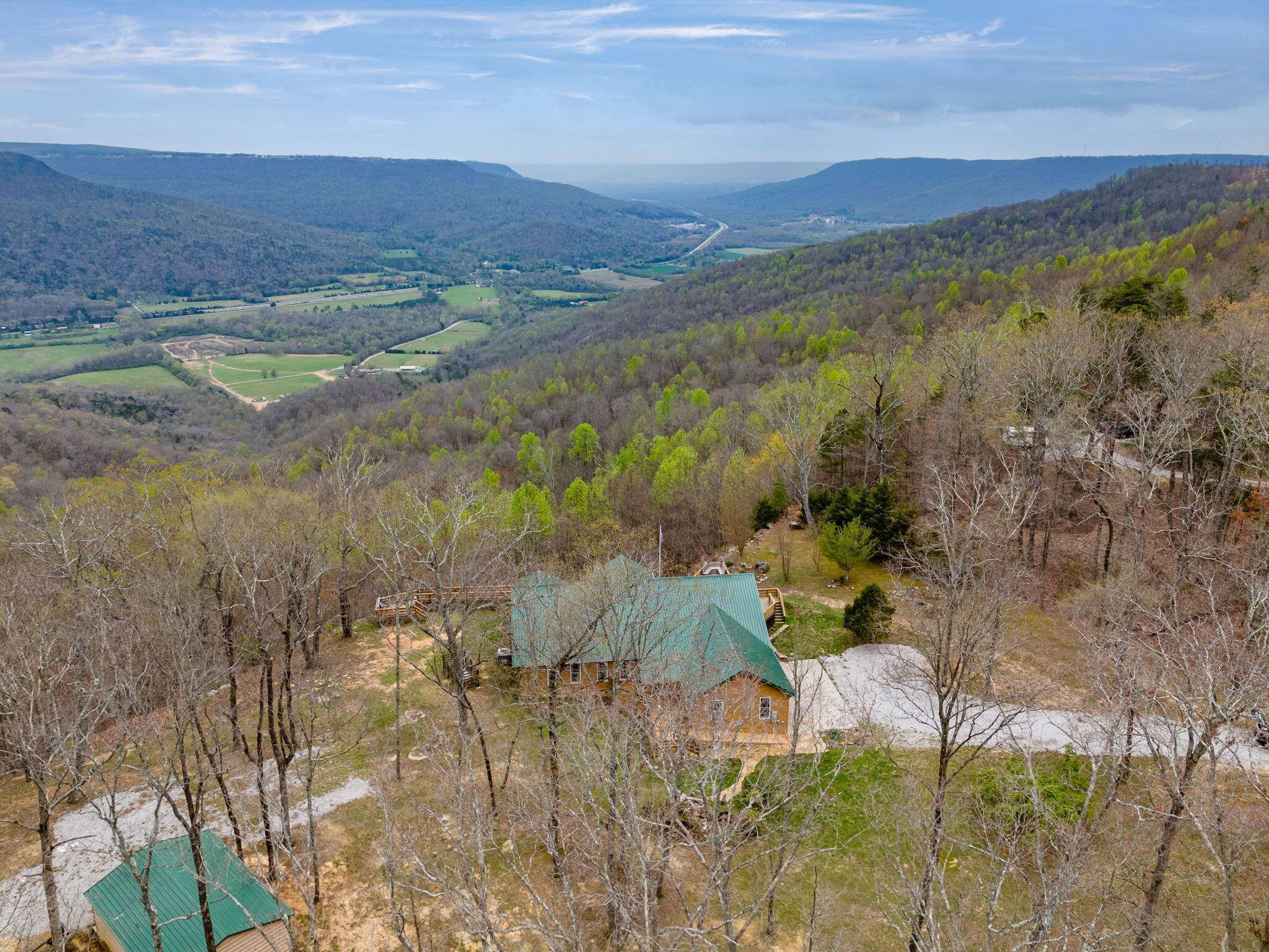 Sewanee, TN 37375,6005 Jackson Point RD