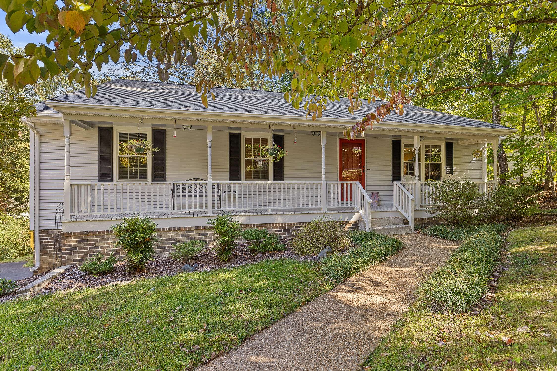 Ooltewah, TN 37363,5314 Village Garden DR