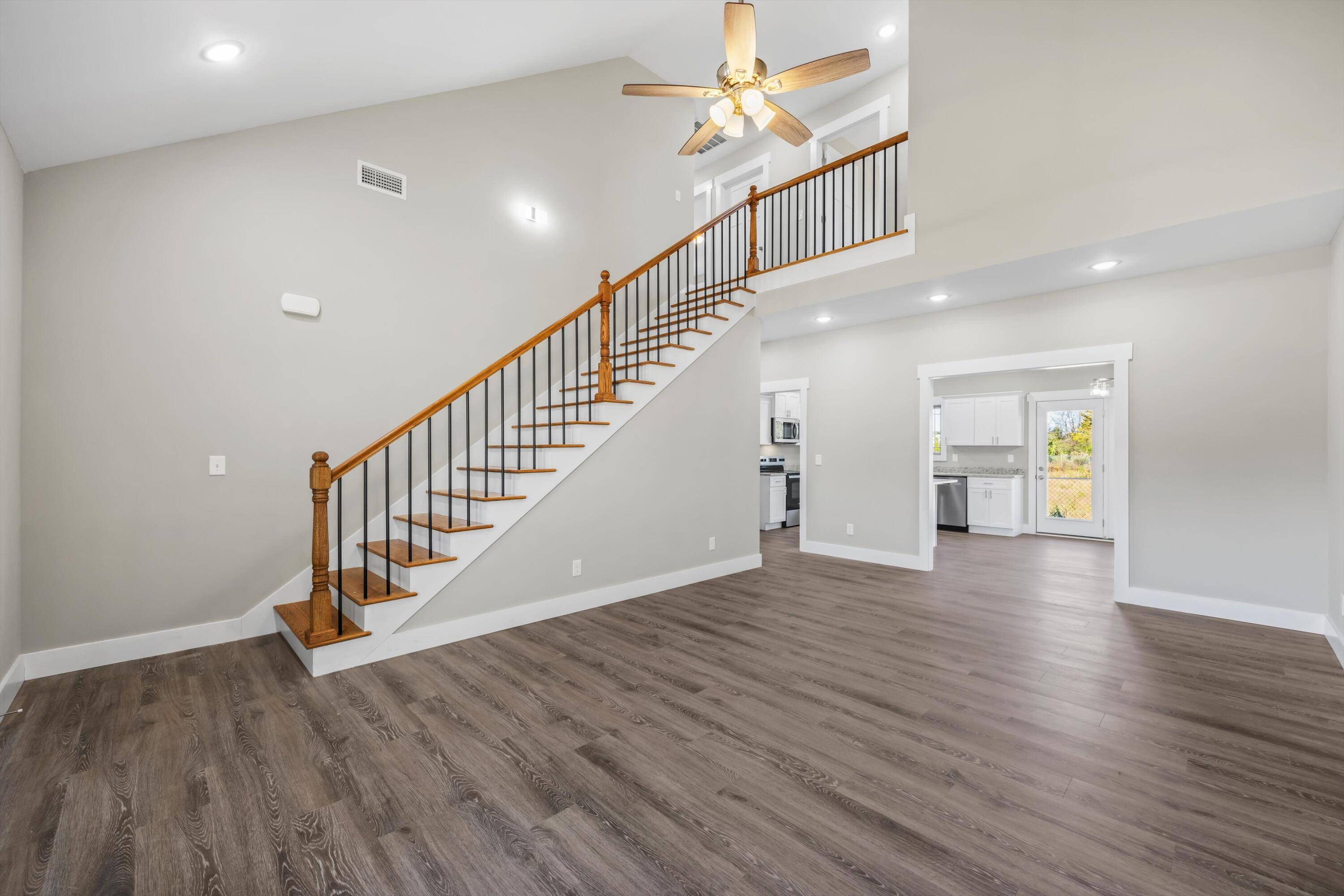 Chatsworth, GA 30705,65 Maddox LN