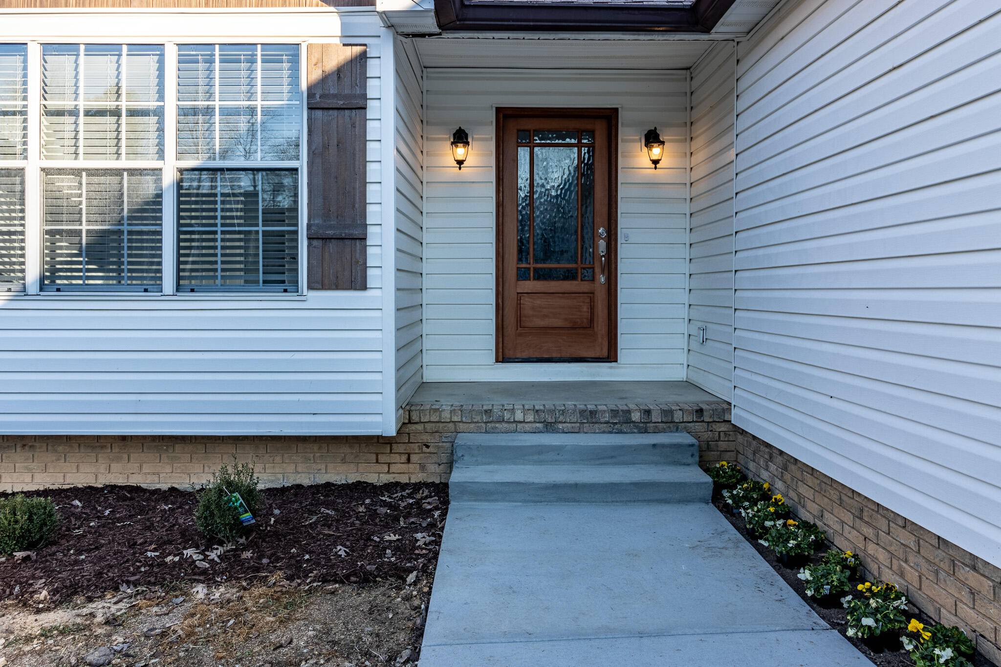 Ringgold, GA 30736,886 Lee DR