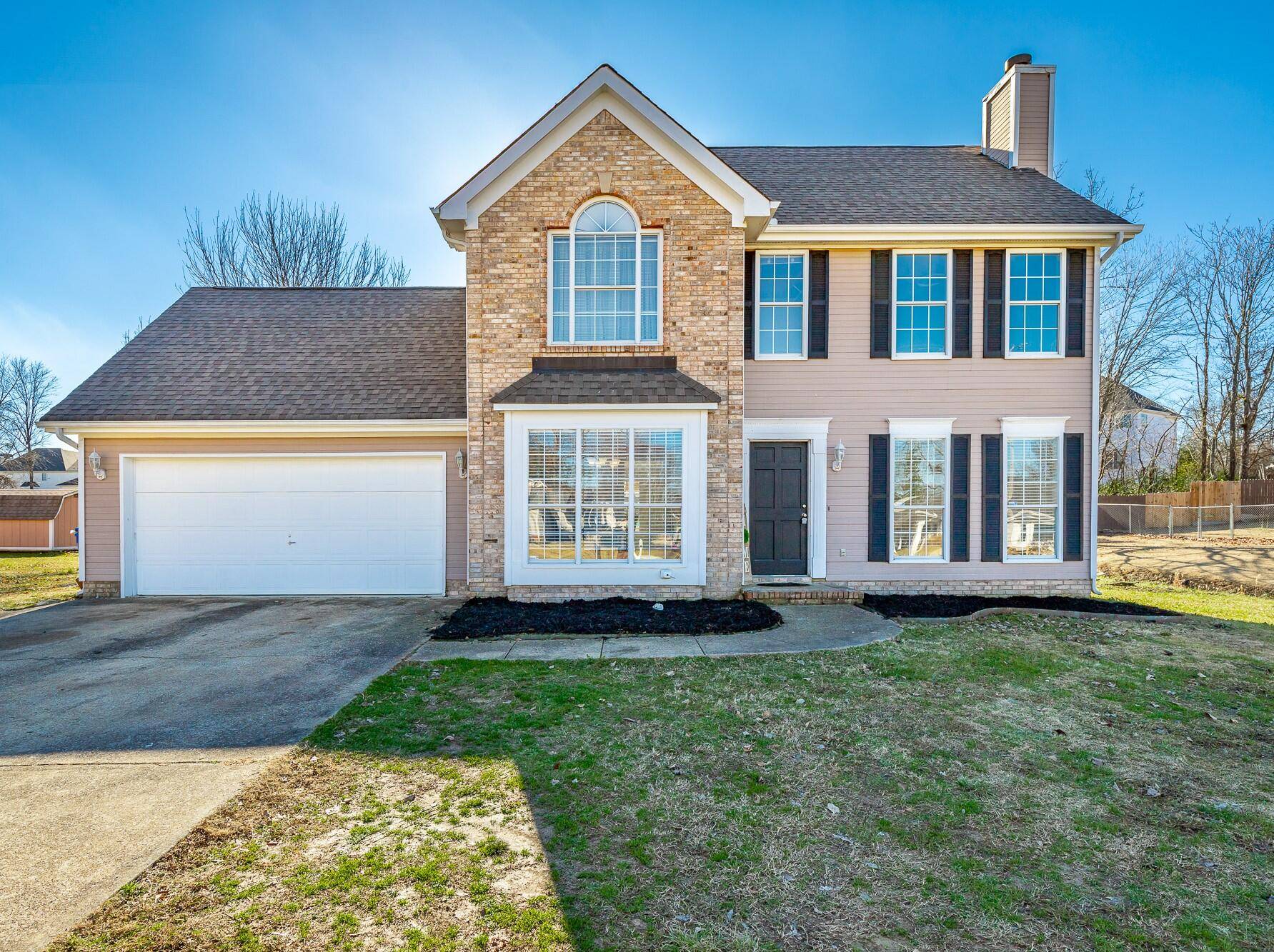 Chattanooga, TN 37421,7738 Pinewood DR