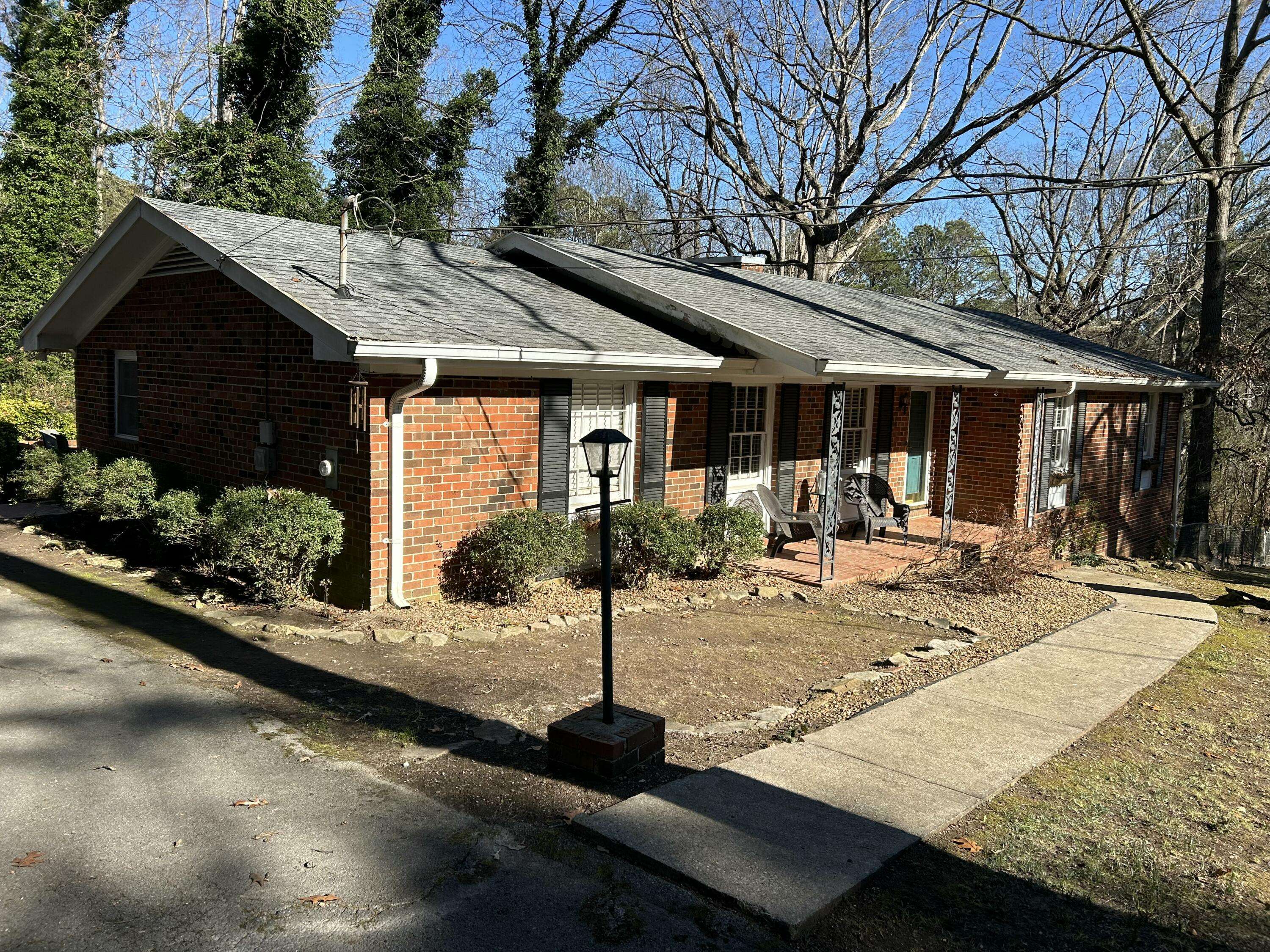 Summerville, GA 30747,206 Hammond DR