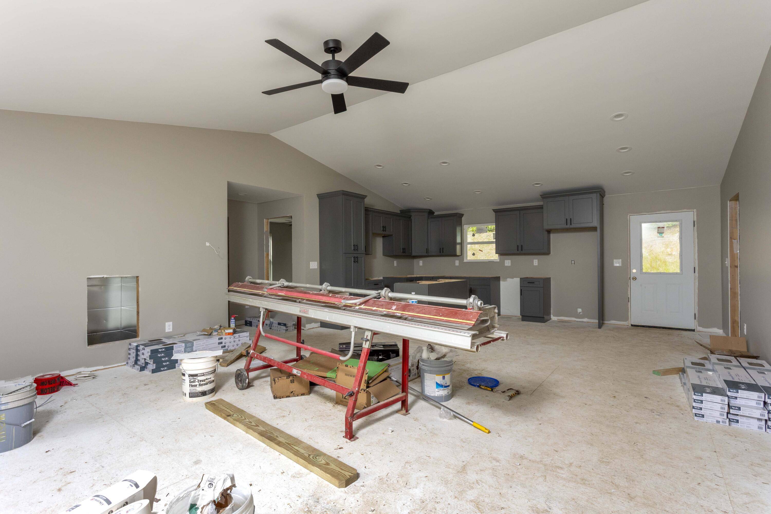 Evensville, TN 37332,375 Earl Broady RD