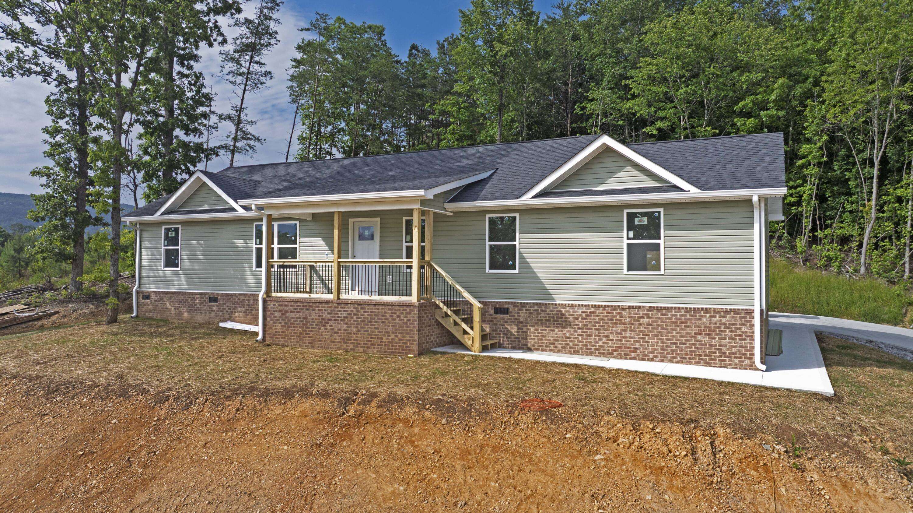 Evensville, TN 37332,375 Earl Broady RD