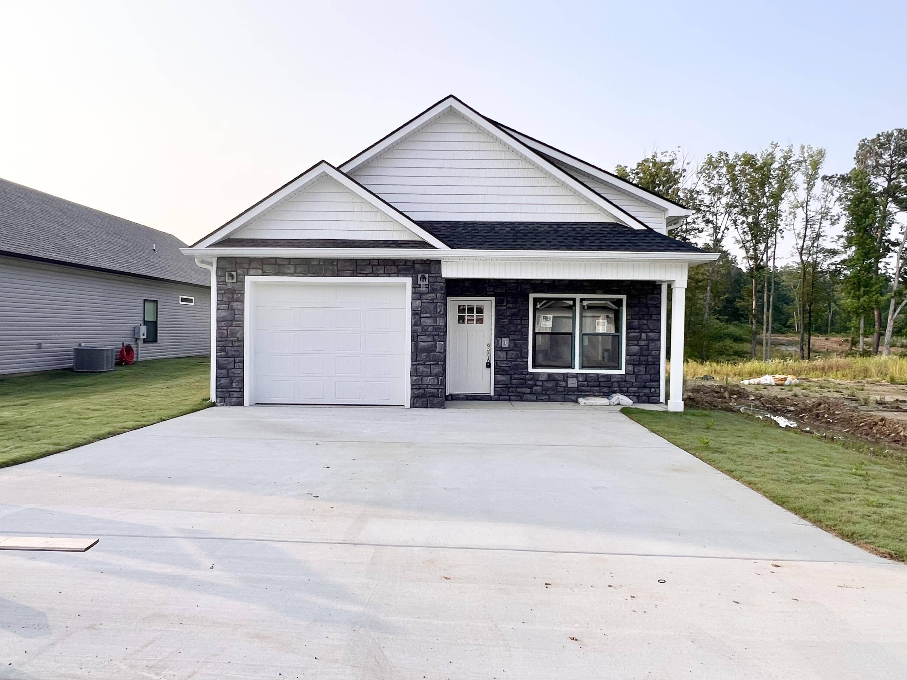 Ringgold, GA 30736,159 Rock Bridge DR