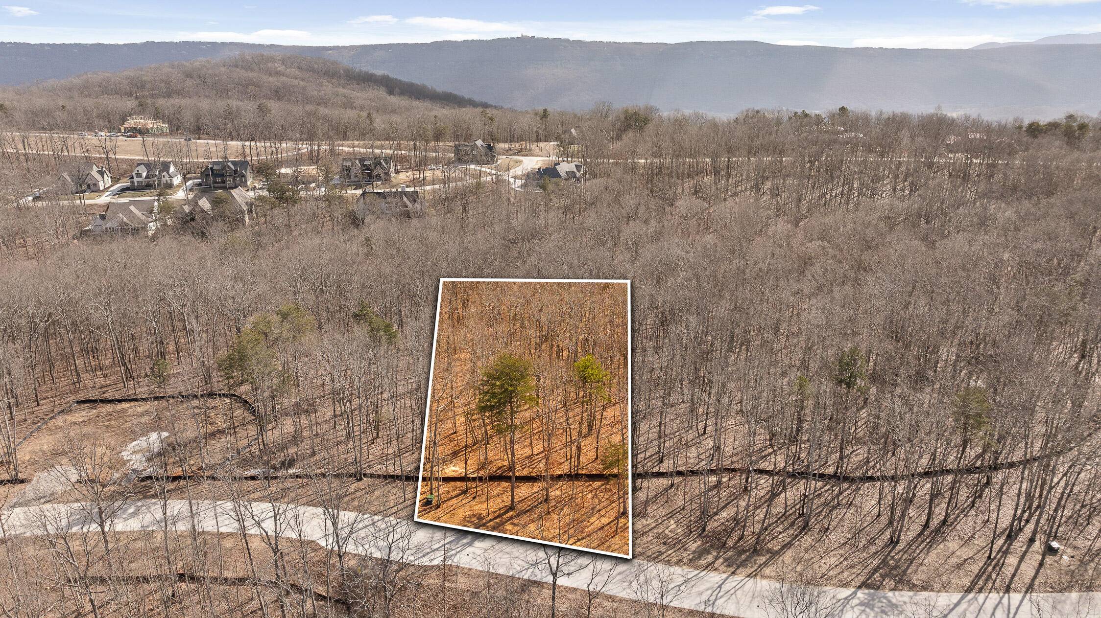 Chattanooga, TN 37419,4789 Ravinia LN