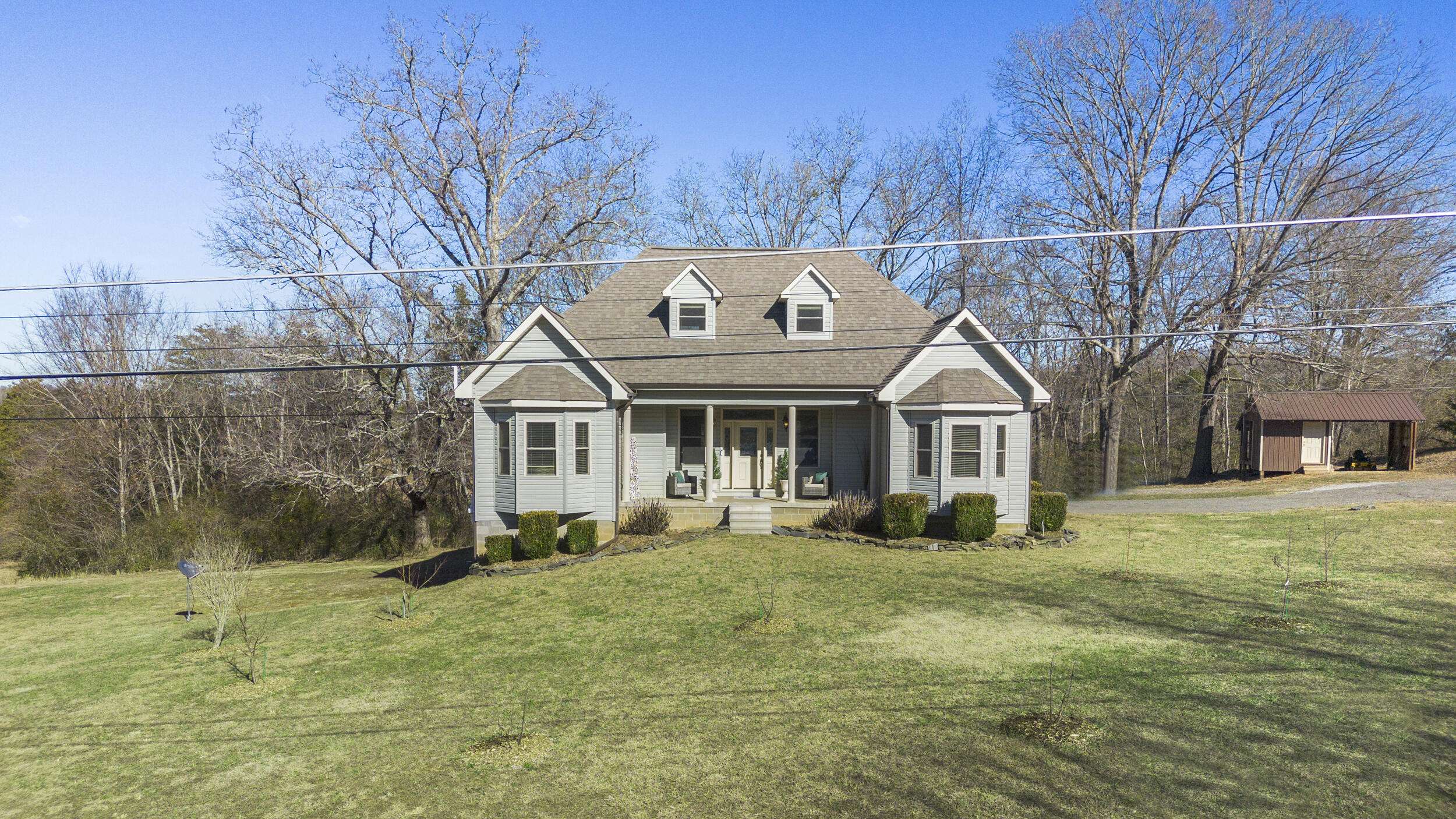 Tellico Plains, TN 37385,246 Akins RD