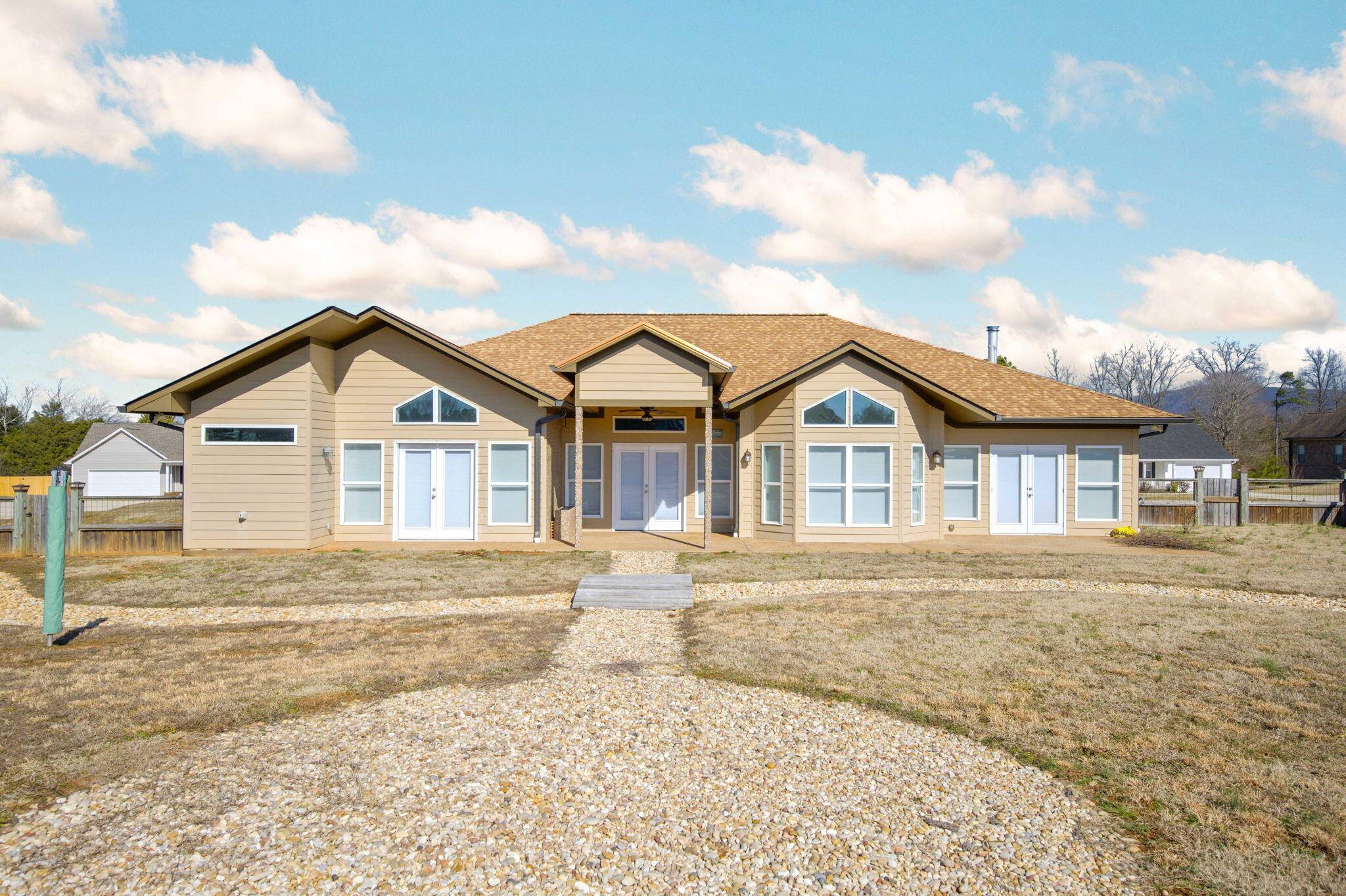 Benton, TN 37307,130 Hunters Way