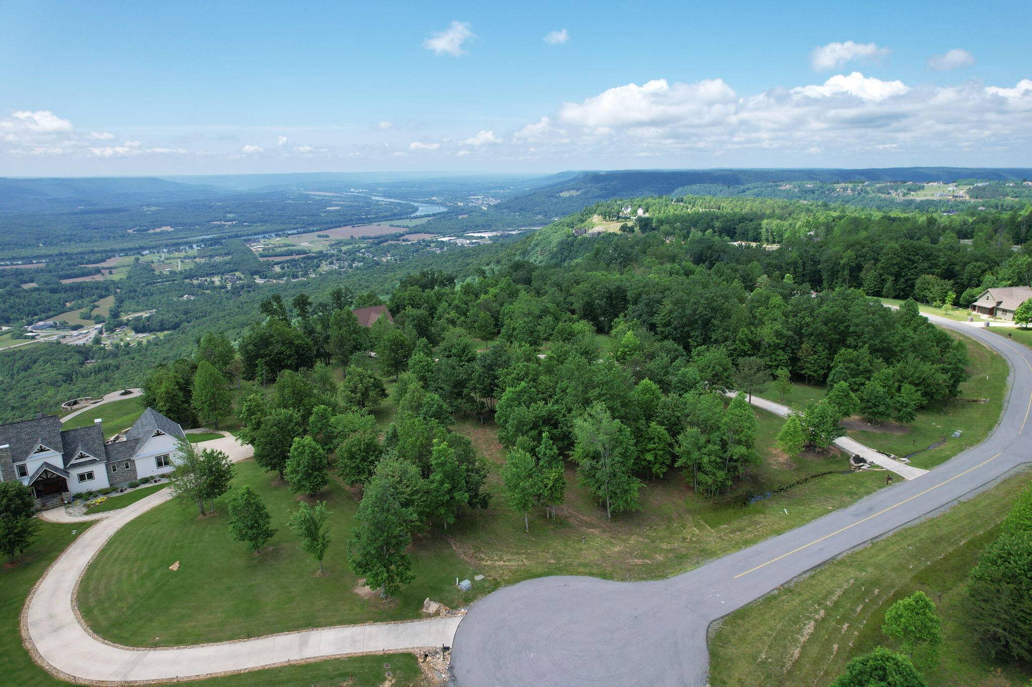 Jasper, TN 37347,150 Eagle Eye DR