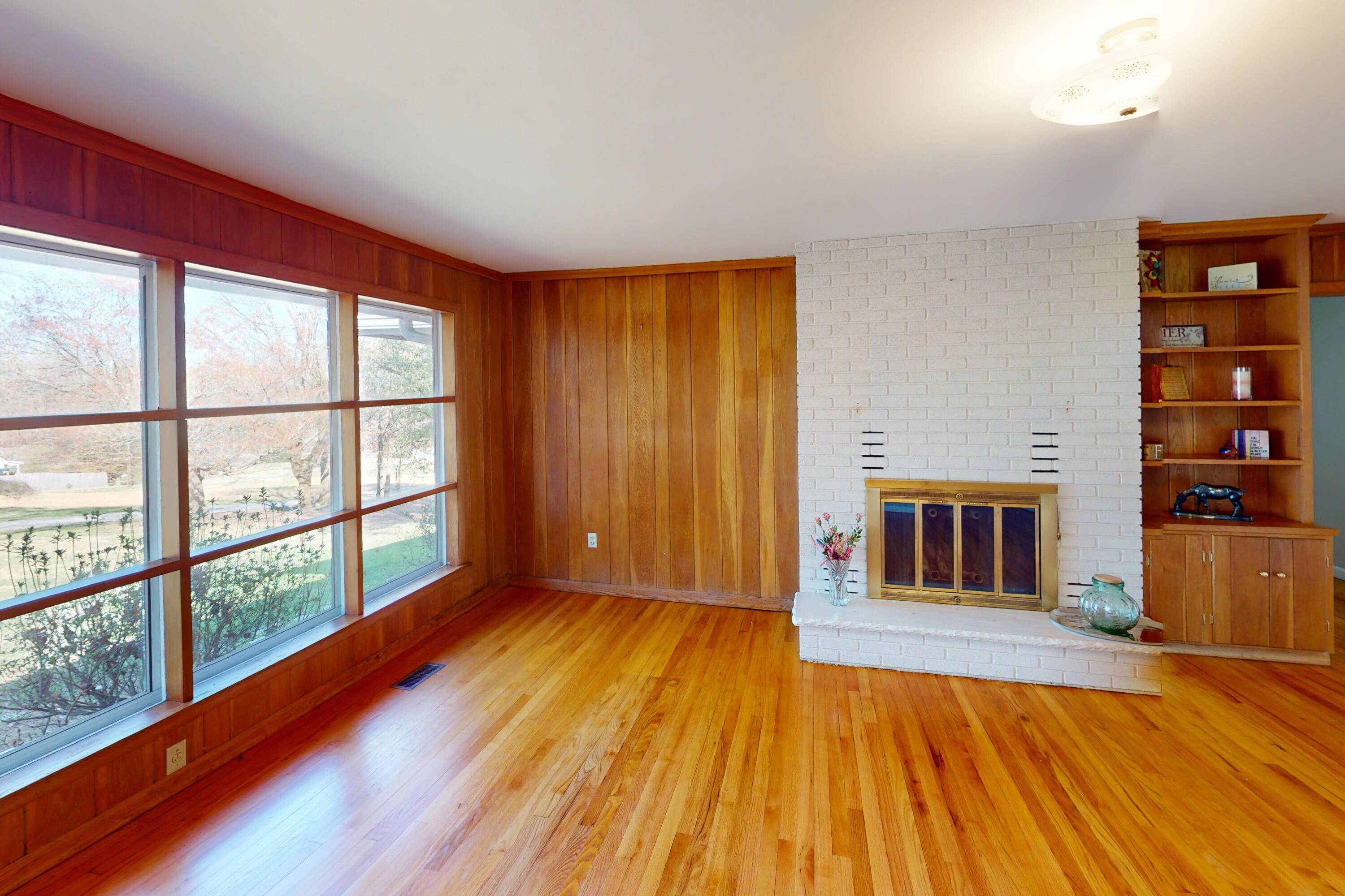 Ooltewah, TN 37363,10050 Forest DR