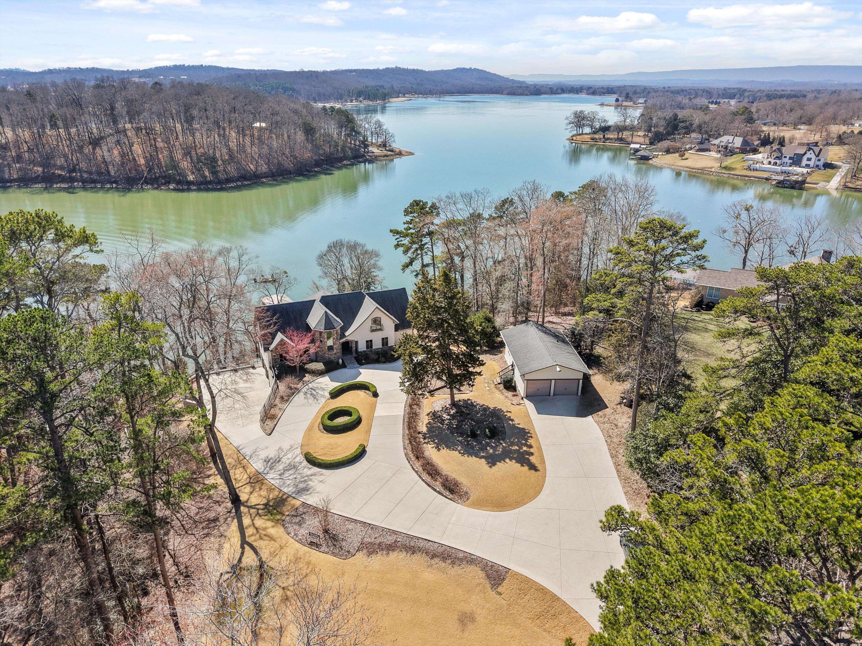 Soddy Daisy, TN 37379,8906 Prairie Schooner CIR