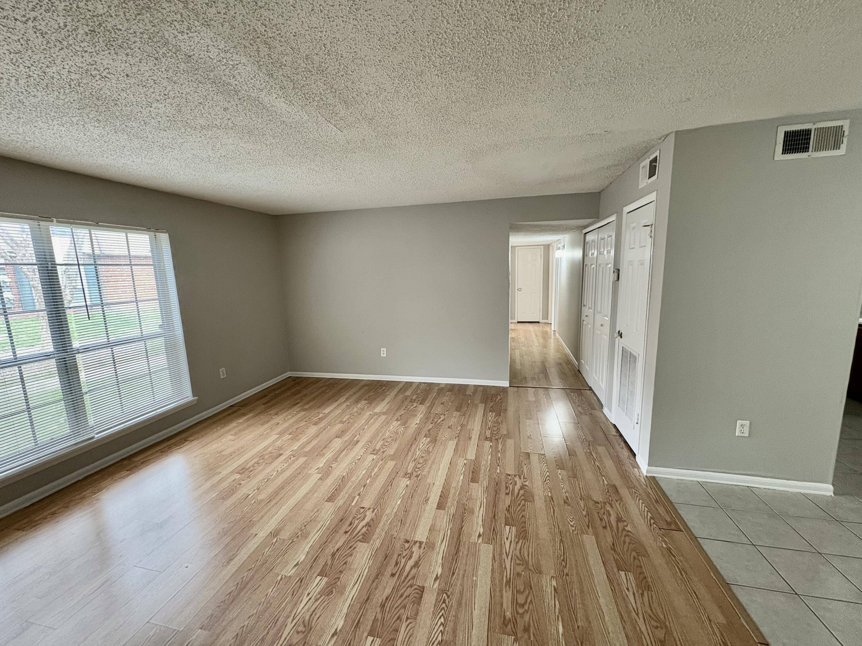 Chattanooga, TN 37405,900 Mountain Creek RD