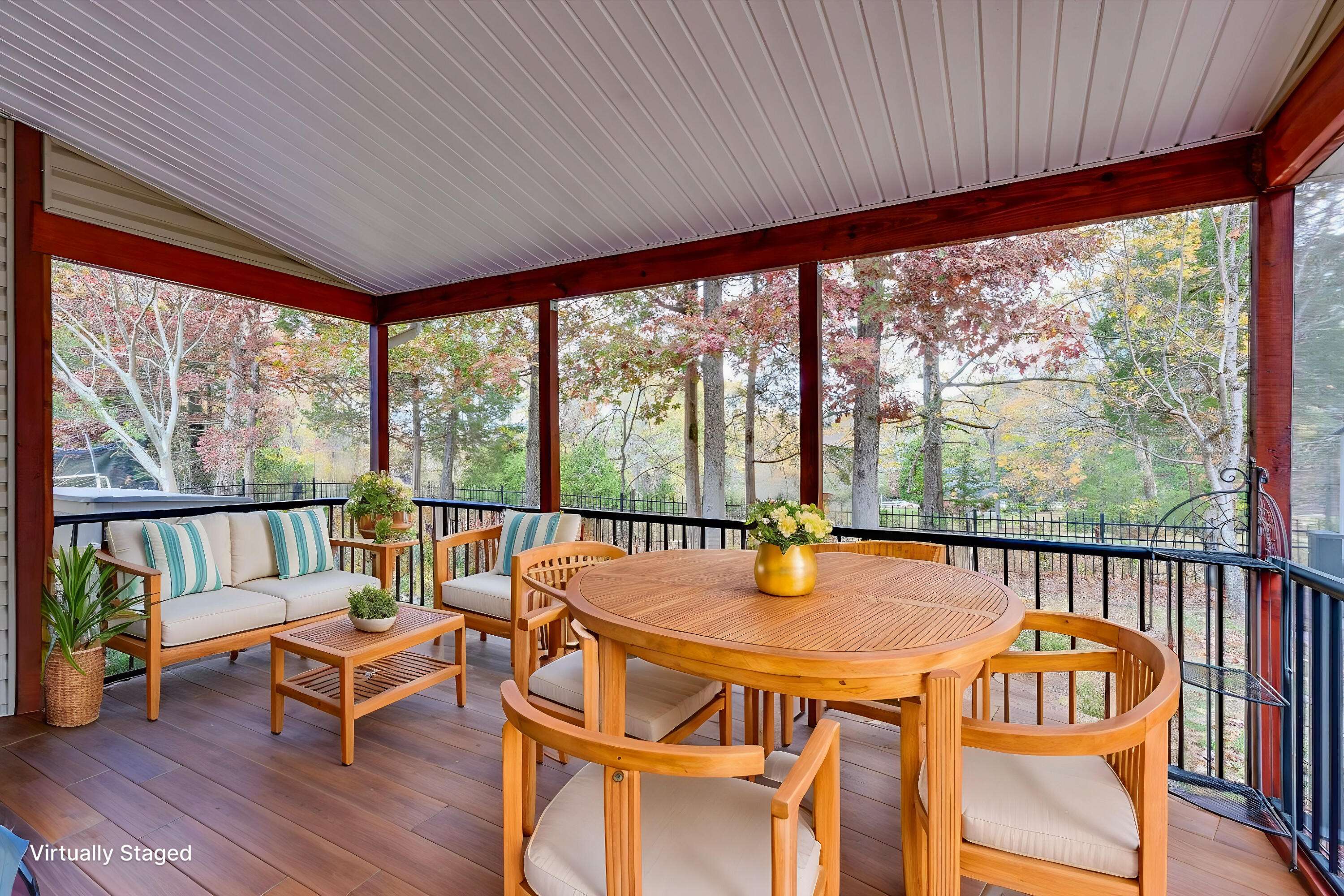 Ooltewah, TN 37363,7087 Neville DR