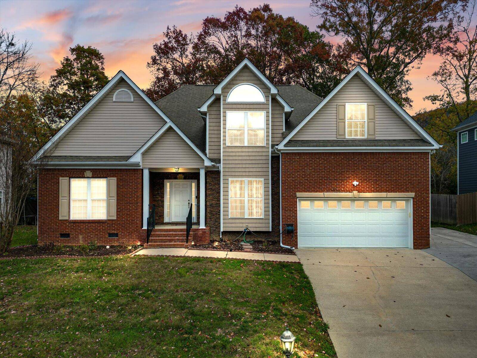 Ooltewah, TN 37363,7087 Neville DR