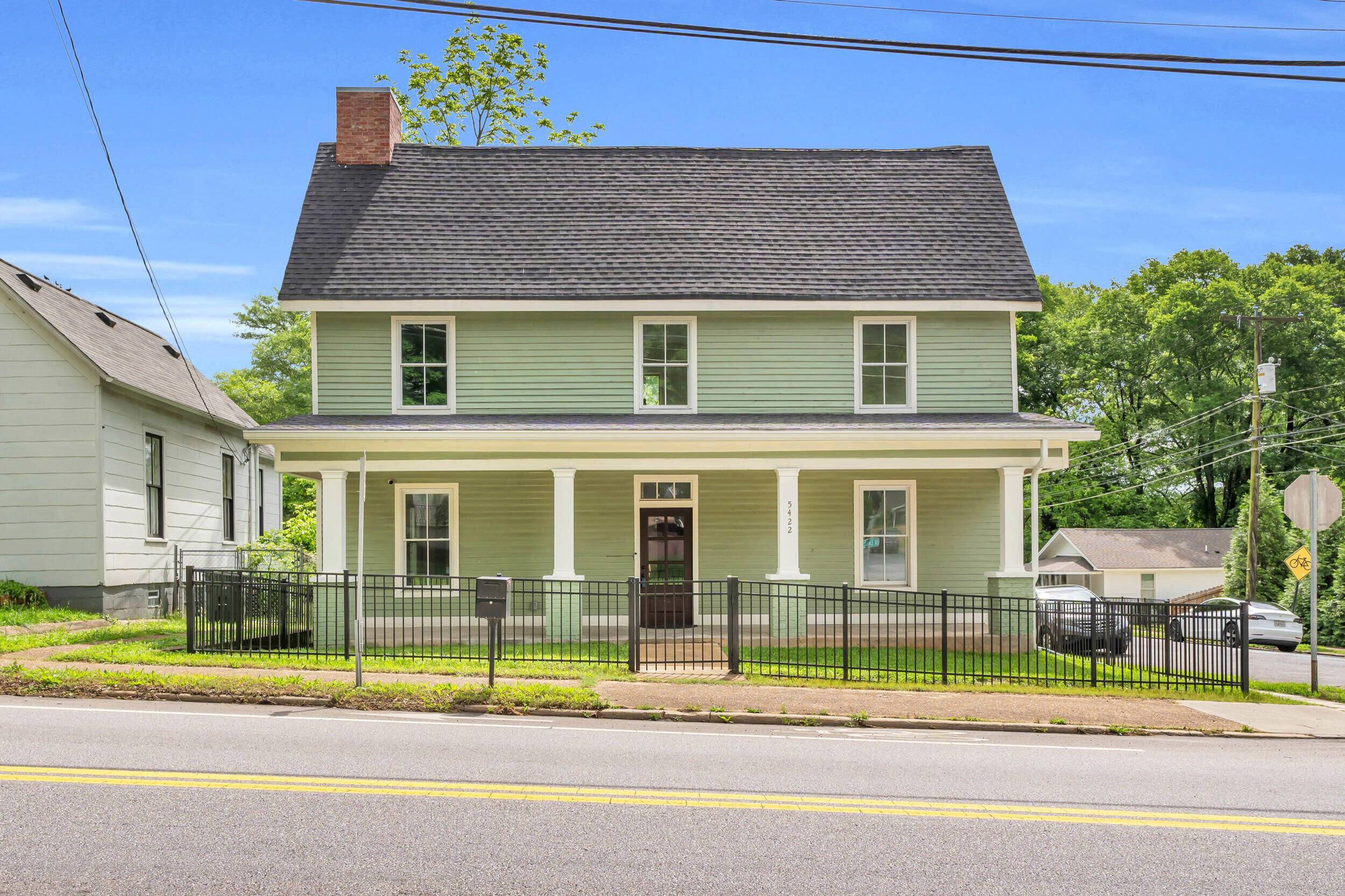 Chattanooga, TN 37409,5422 St Elmo AVE