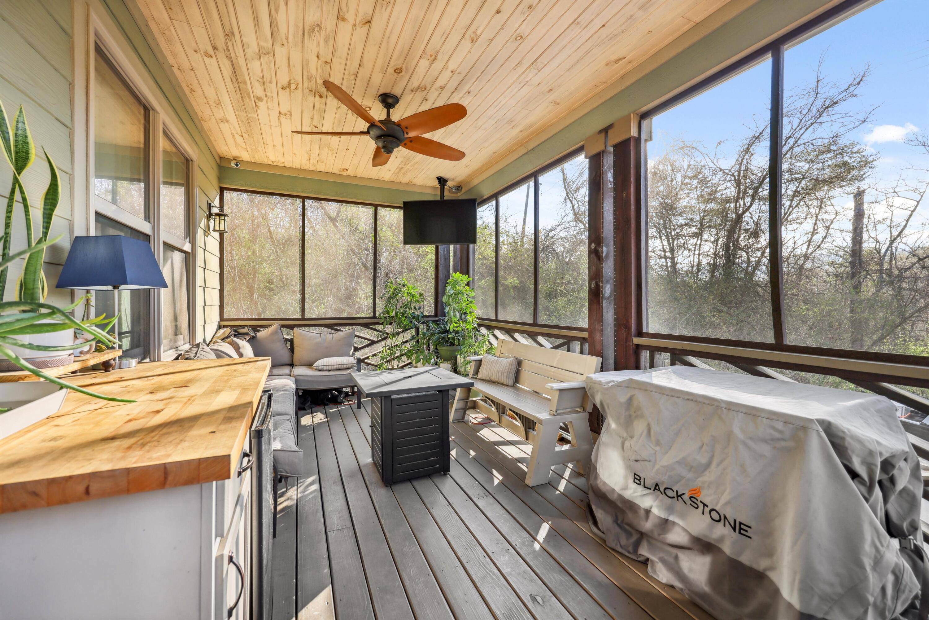 Chattanooga, TN 37405,524 Ladd AVE
