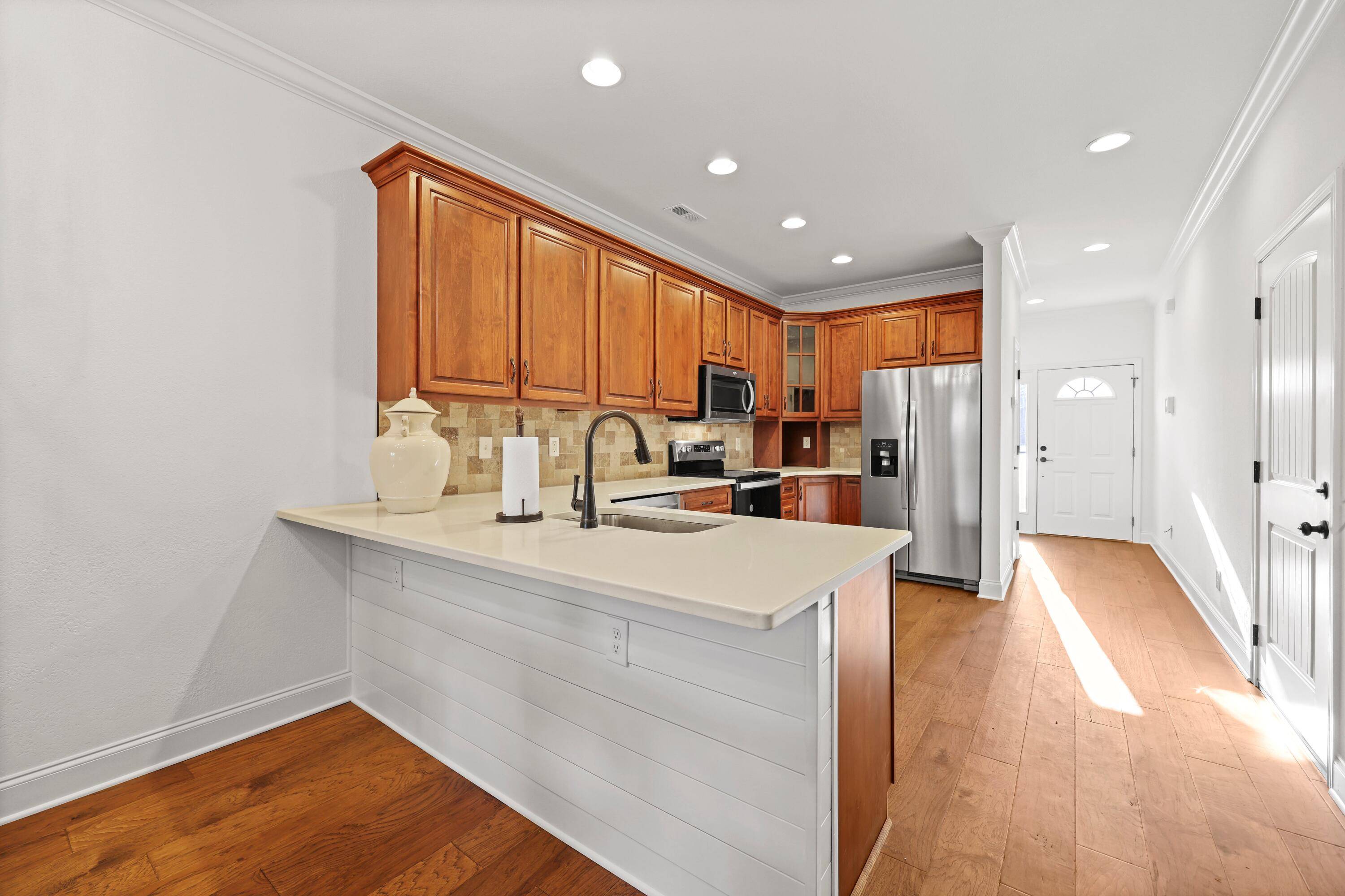 Chattanooga, TN 37412,6930 Village Lake CIR