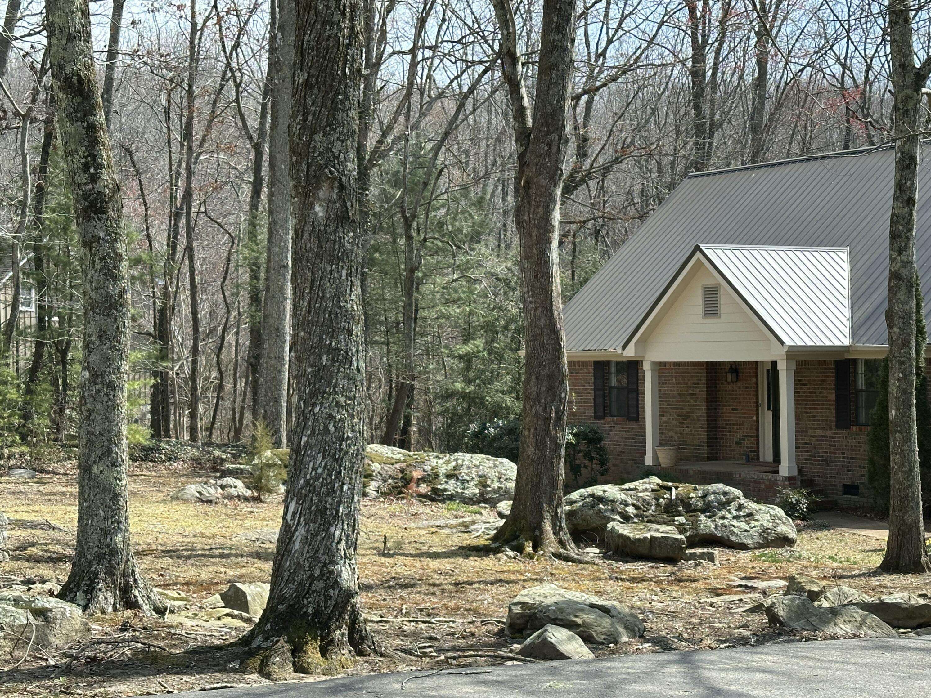 Signal Mountain, TN 37377,2444 Wood Sorrell LN