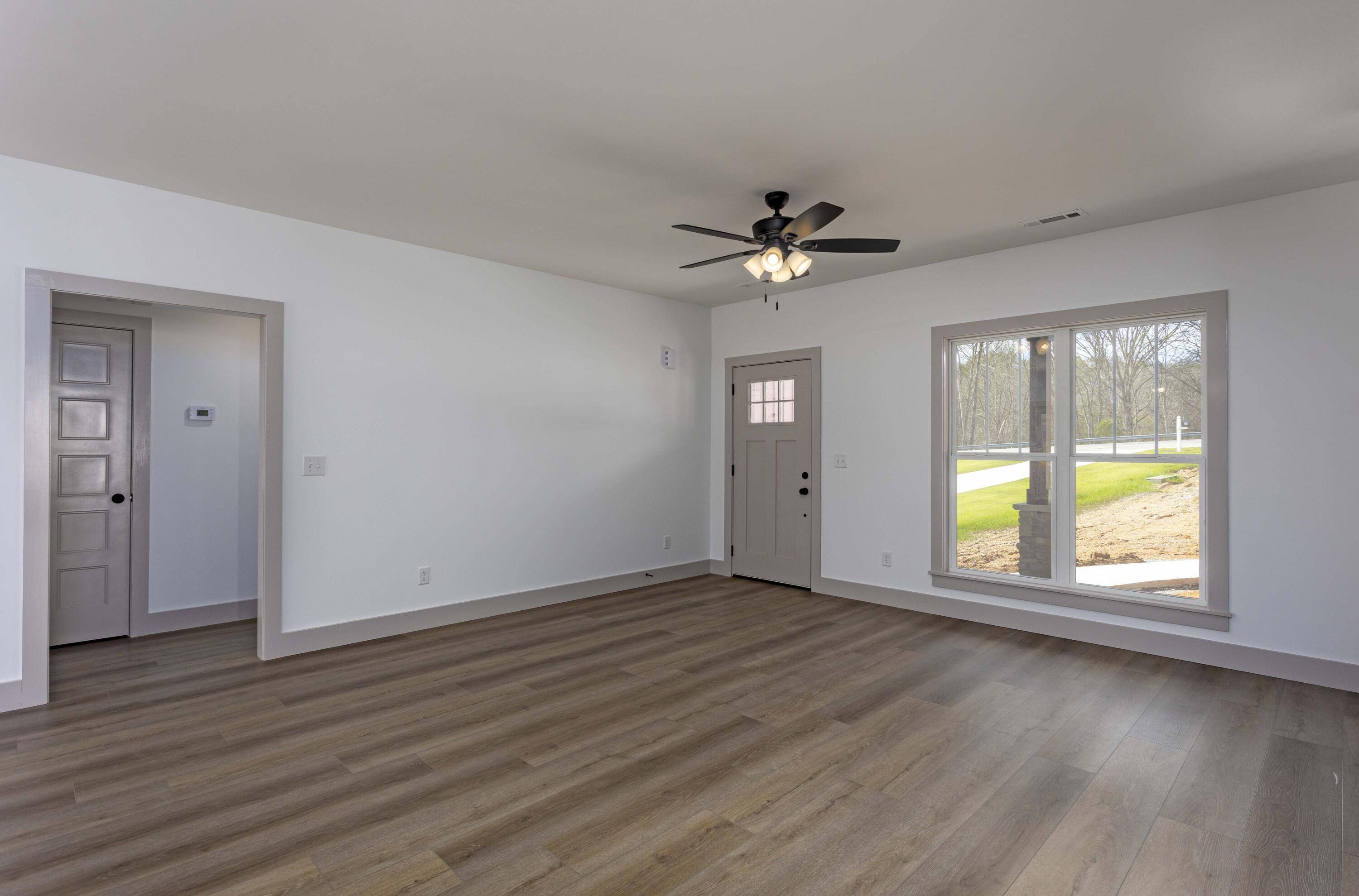 Soddy Daisy, TN 37379,11942 Old Dayton PIKE