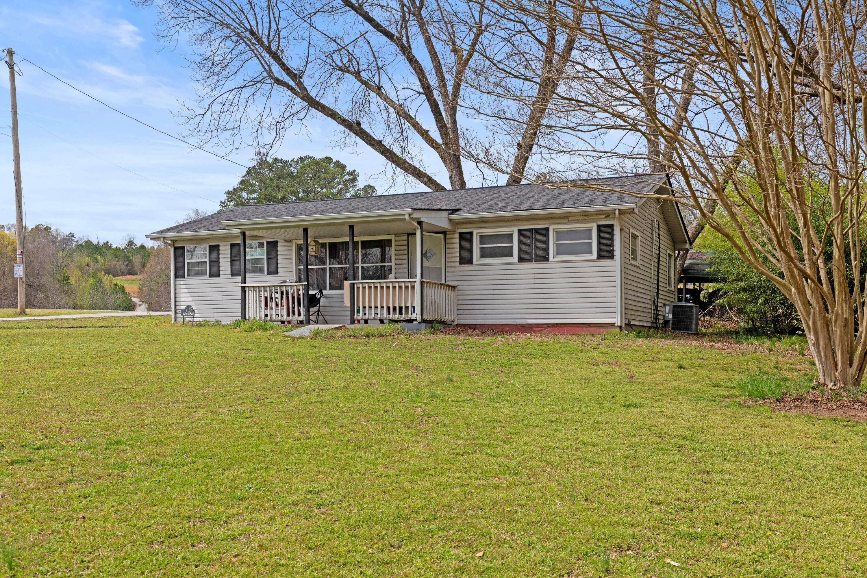 Rossville, GA 30741,123 Schmidt RD