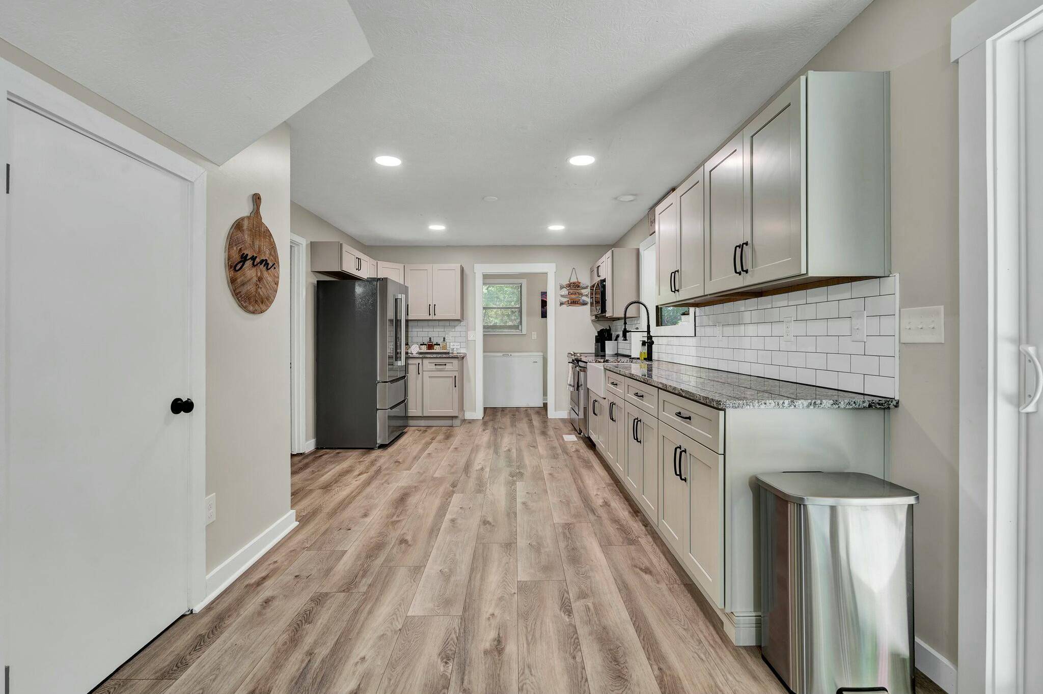 Spring City, TN 37381,198 Amy TRL