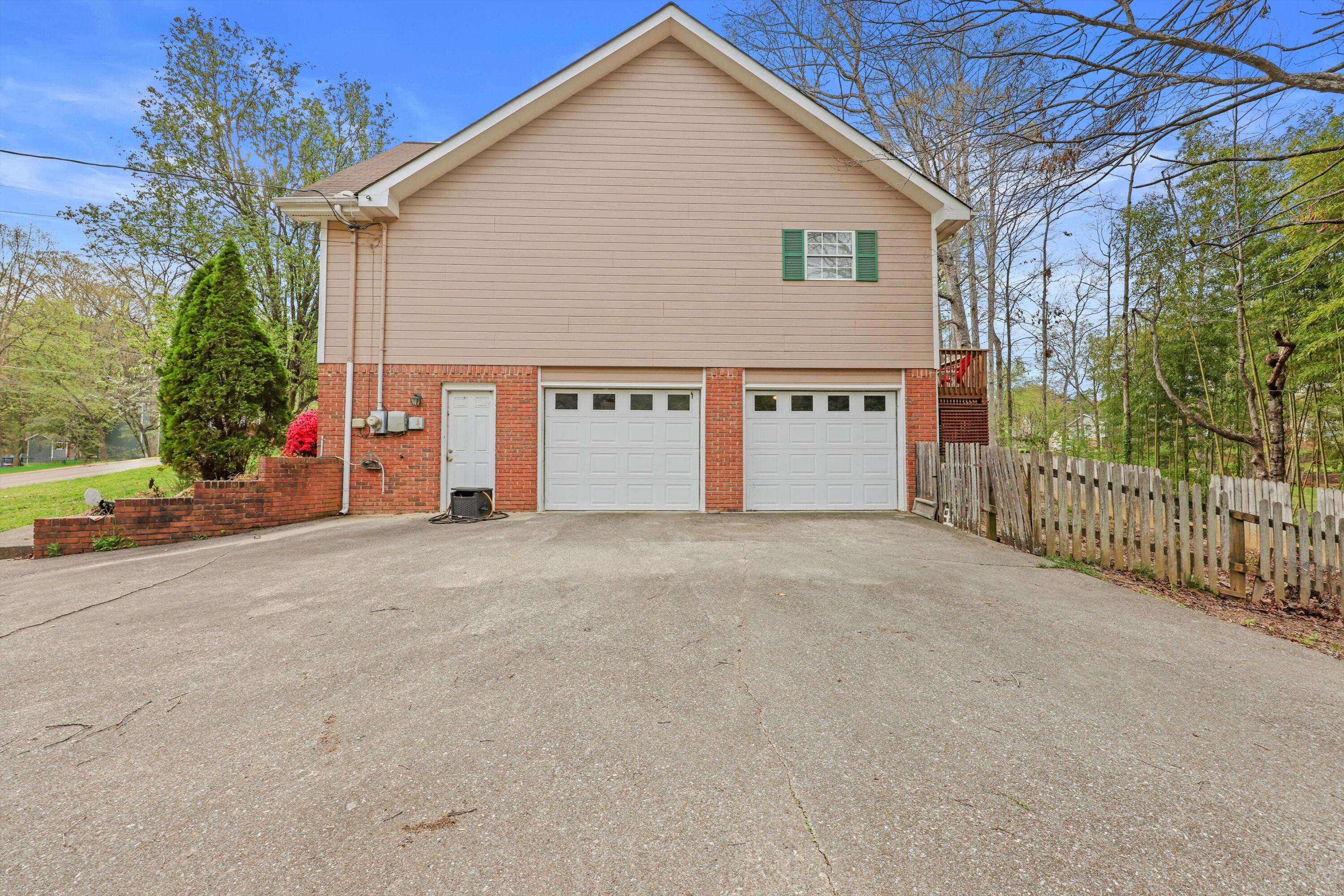 Soddy Daisy, TN 37379,1132 Woodsage DR
