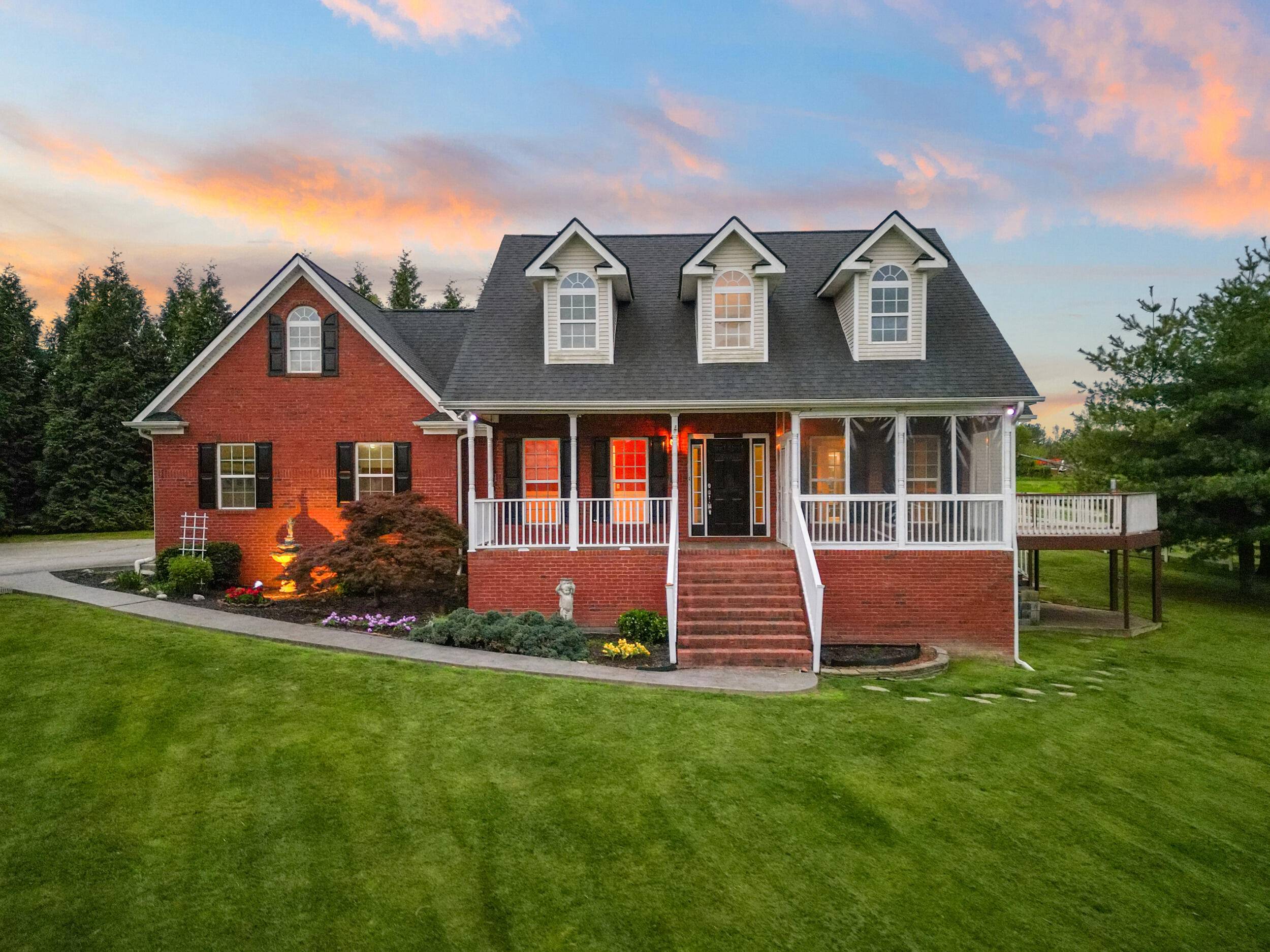 Ringgold, GA 30736,1502 Brock CIR