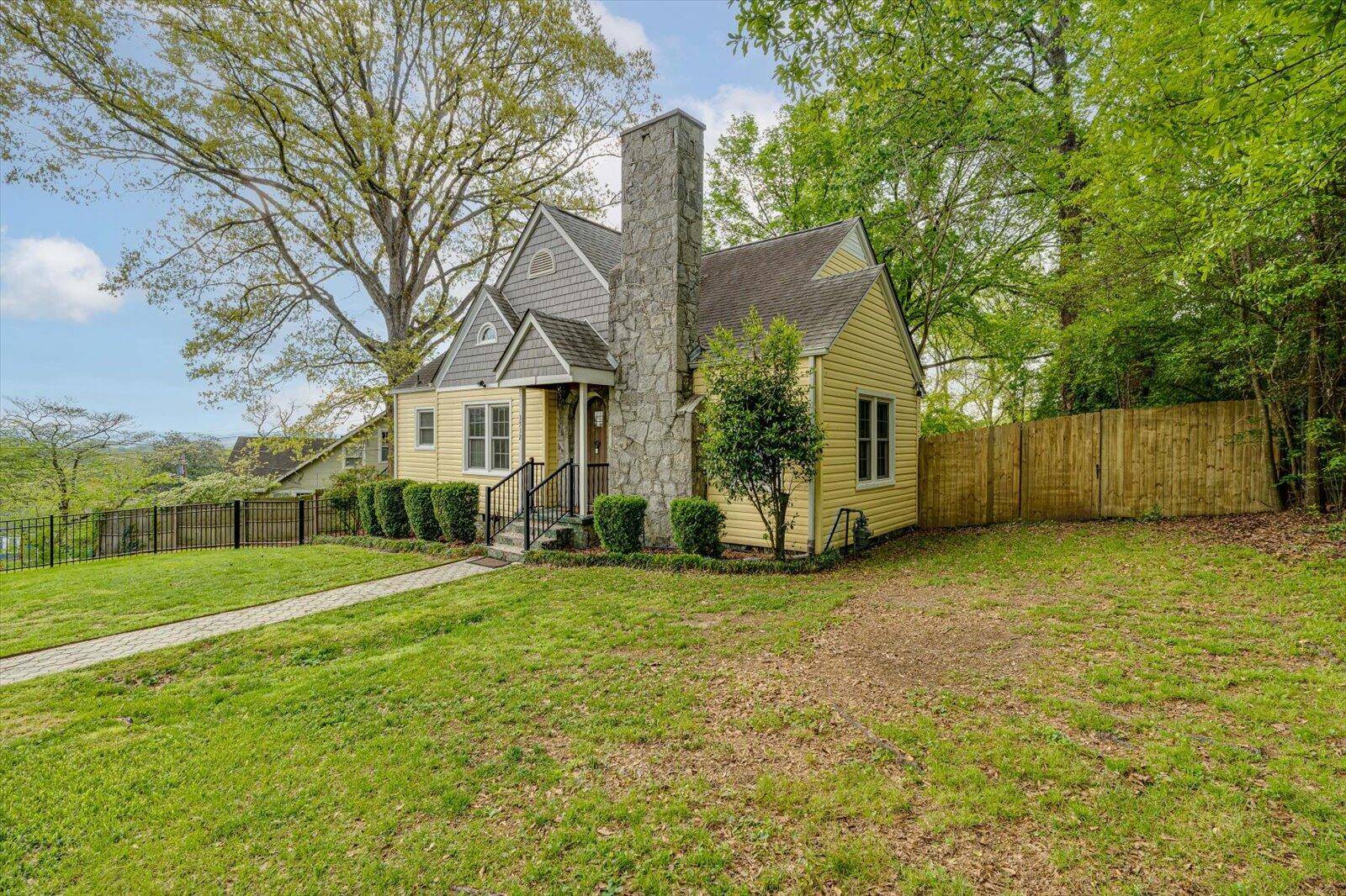 Chattanooga, TN 37412,3712 Wiley AVE