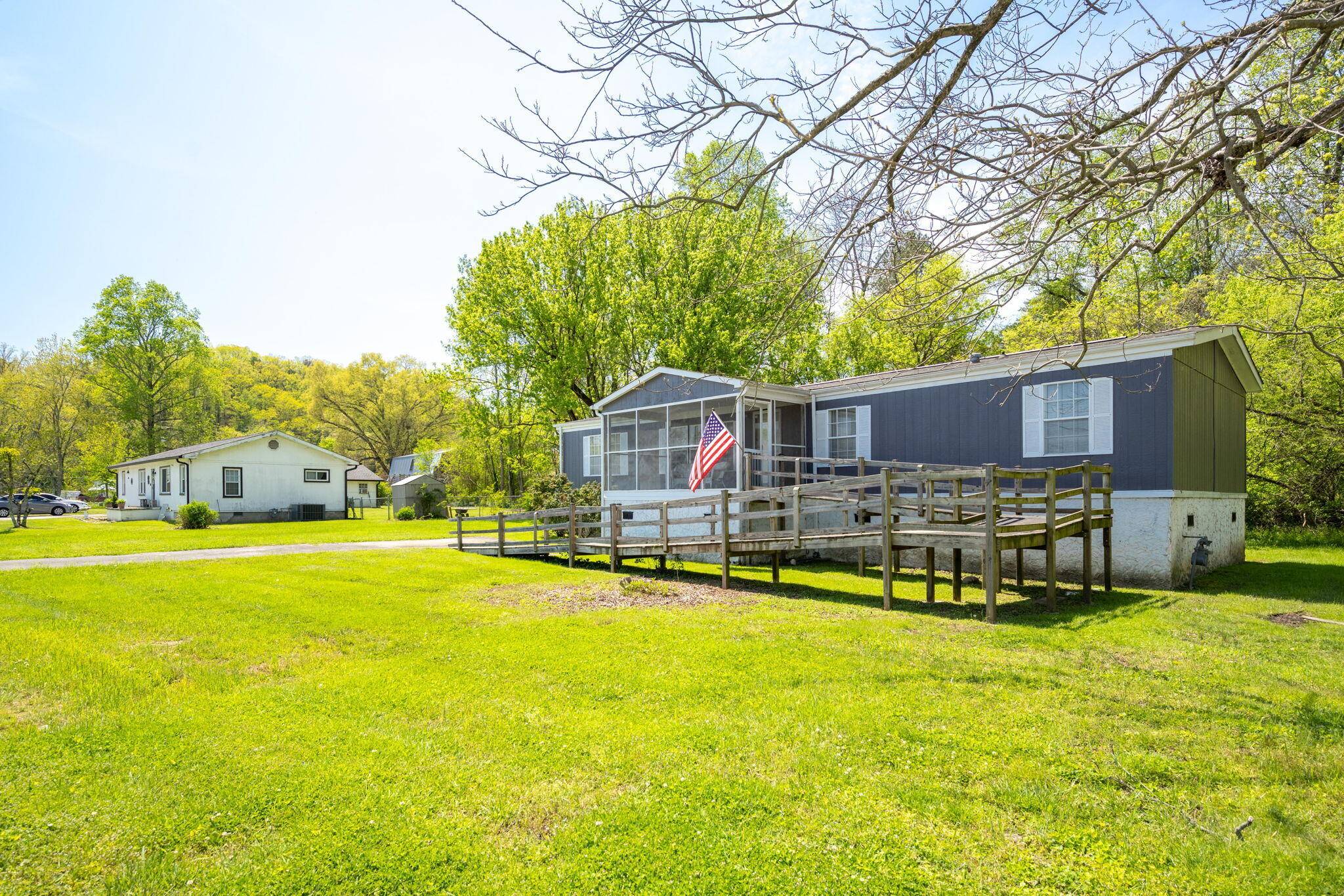 Soddy Daisy, TN 37379,191 Depot ST