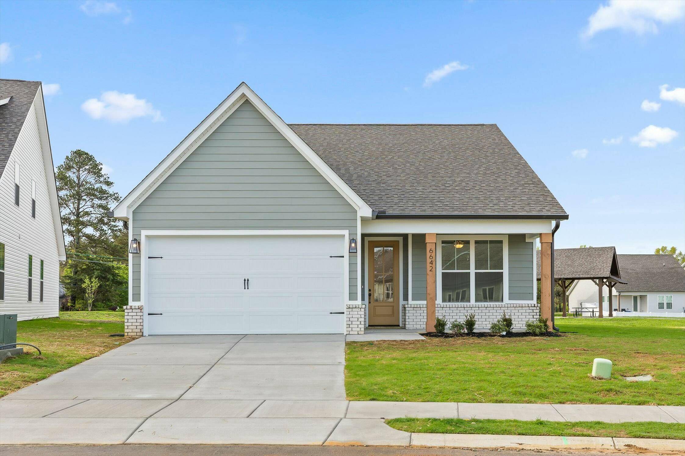 Ooltewah, TN 37363,6610 Elizabeth Ann WAY