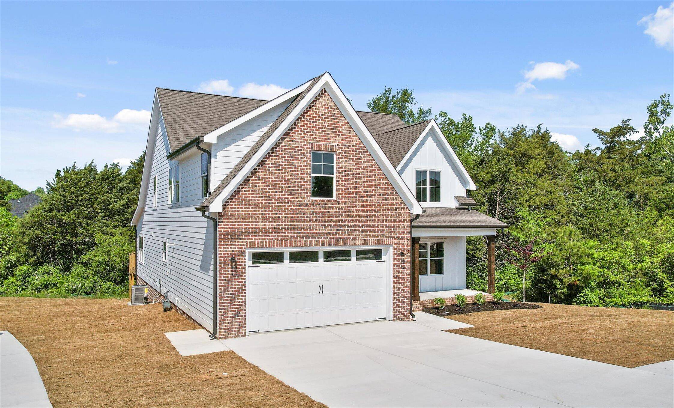 Cleveland, TN 37312,210 Arthur LN