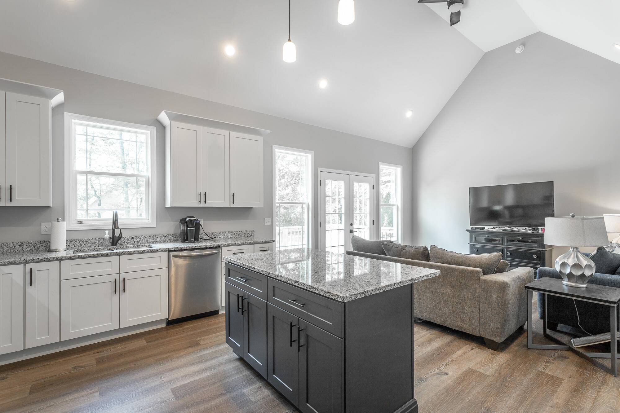 Jasper, TN 37347,485 Woodland DR