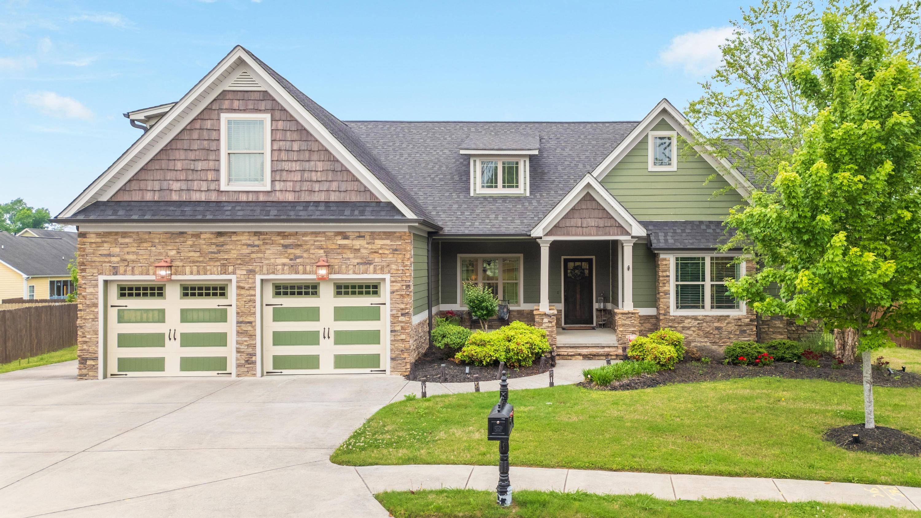 Ooltewah, TN 37363,8890 Skybrook DR