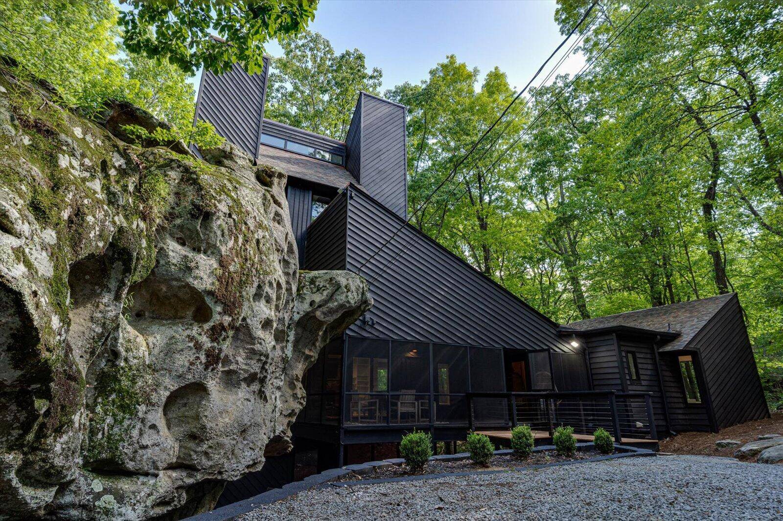 Lookout Mountain, TN 37350,314 Fairy TRL